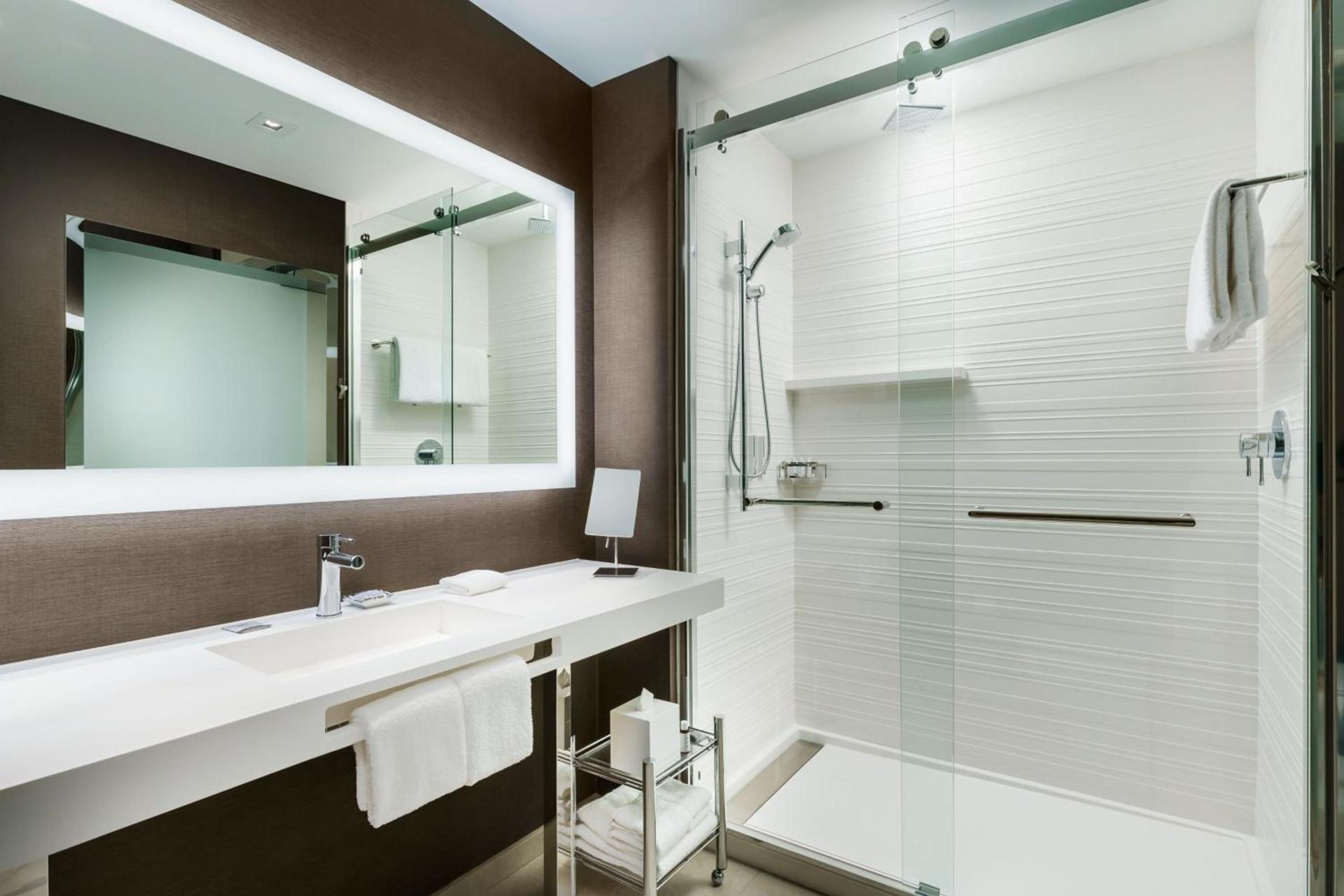 AC Hotel By Marriott Portland Beaverton photo 14