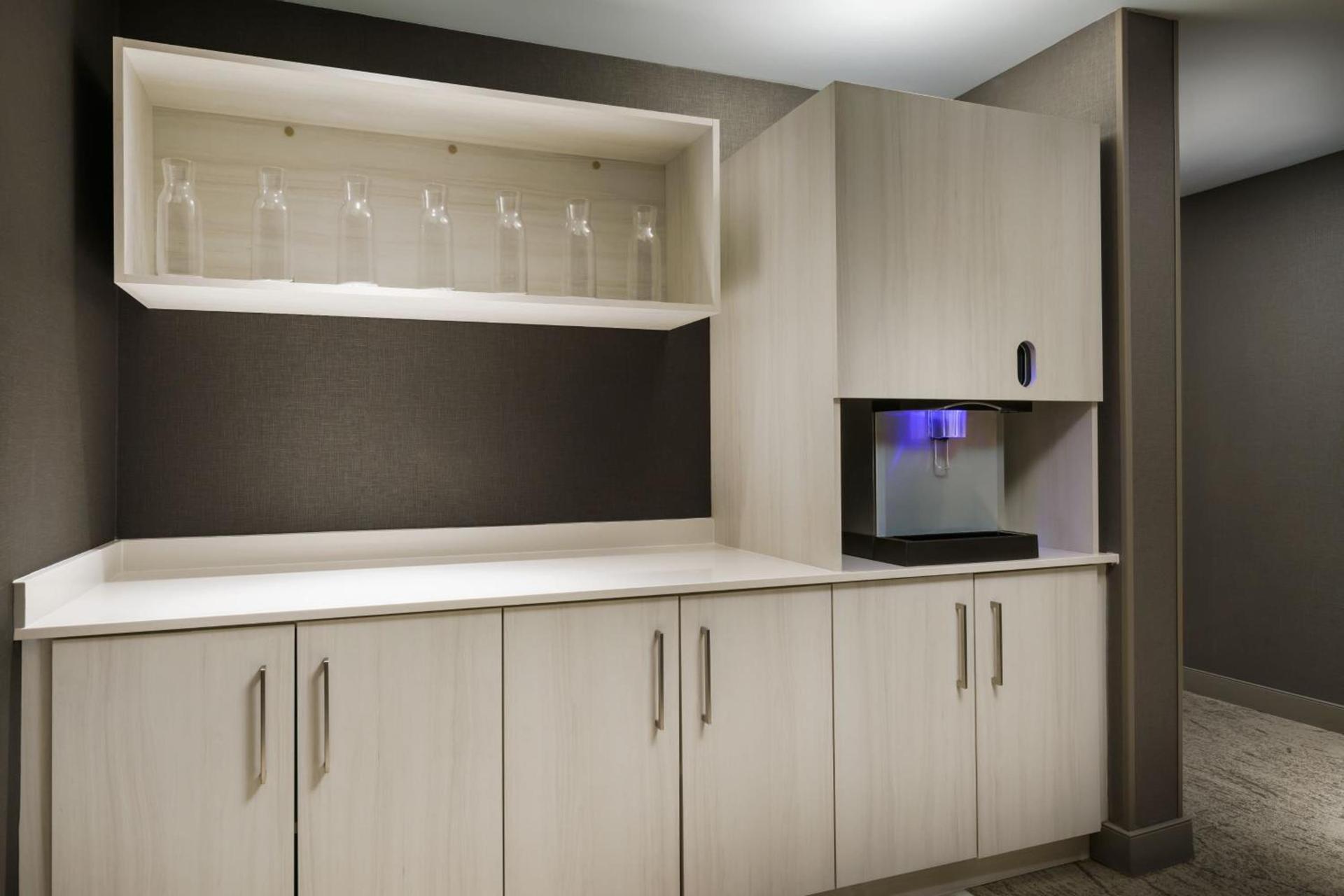 AC Hotel By Marriott Portland Beaverton photo 30