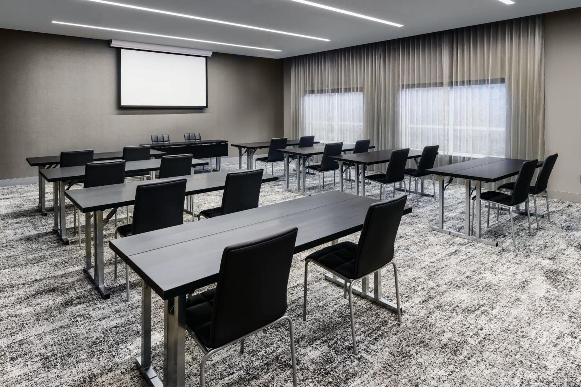 AC Hotel By Marriott Portland Beaverton photo 32