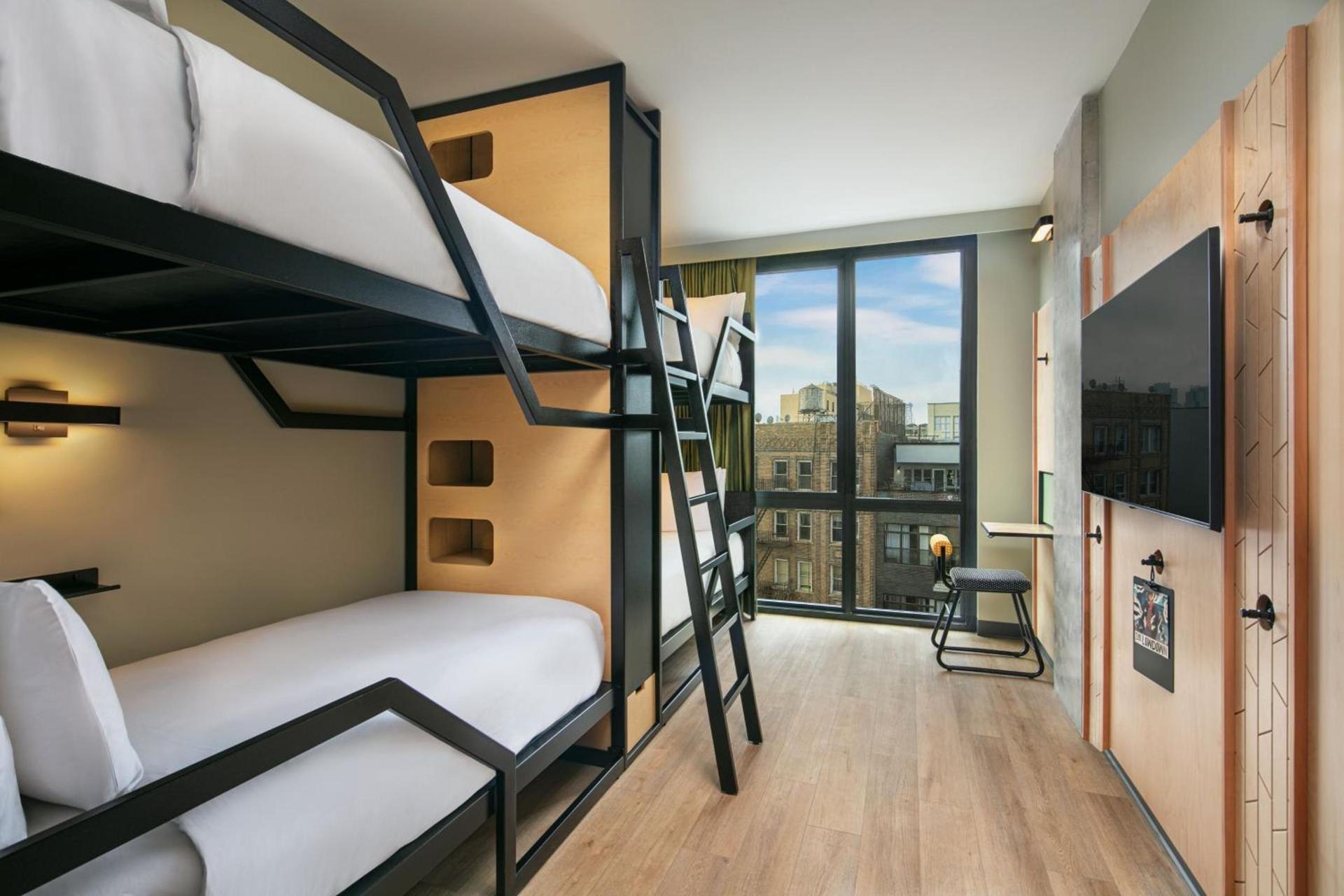 Moxy Brooklyn Williamsburg photo 20