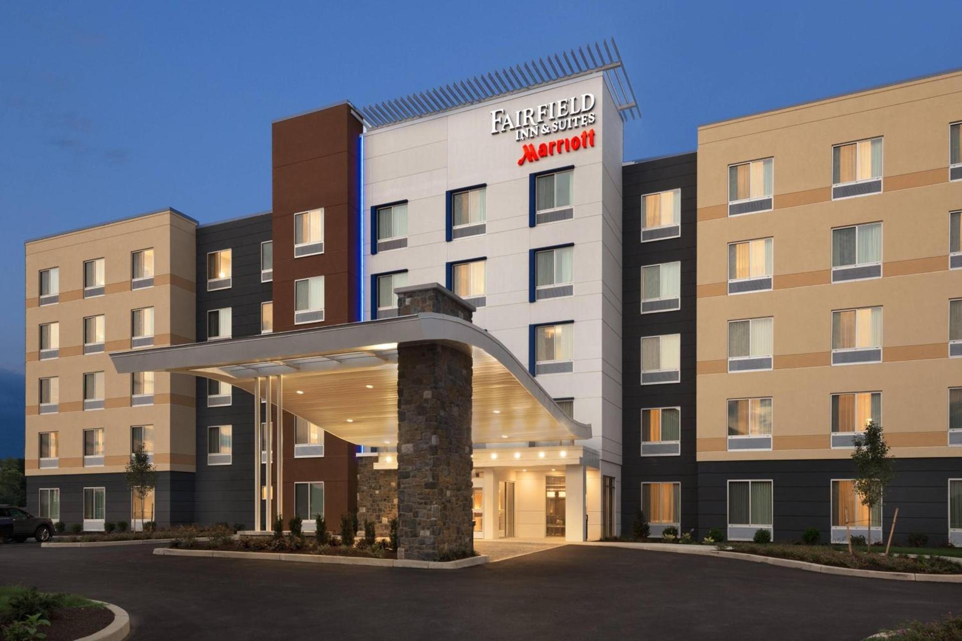 Fairfield Inn & Suites by Marriott Lancaster East at The Outlets photo 1