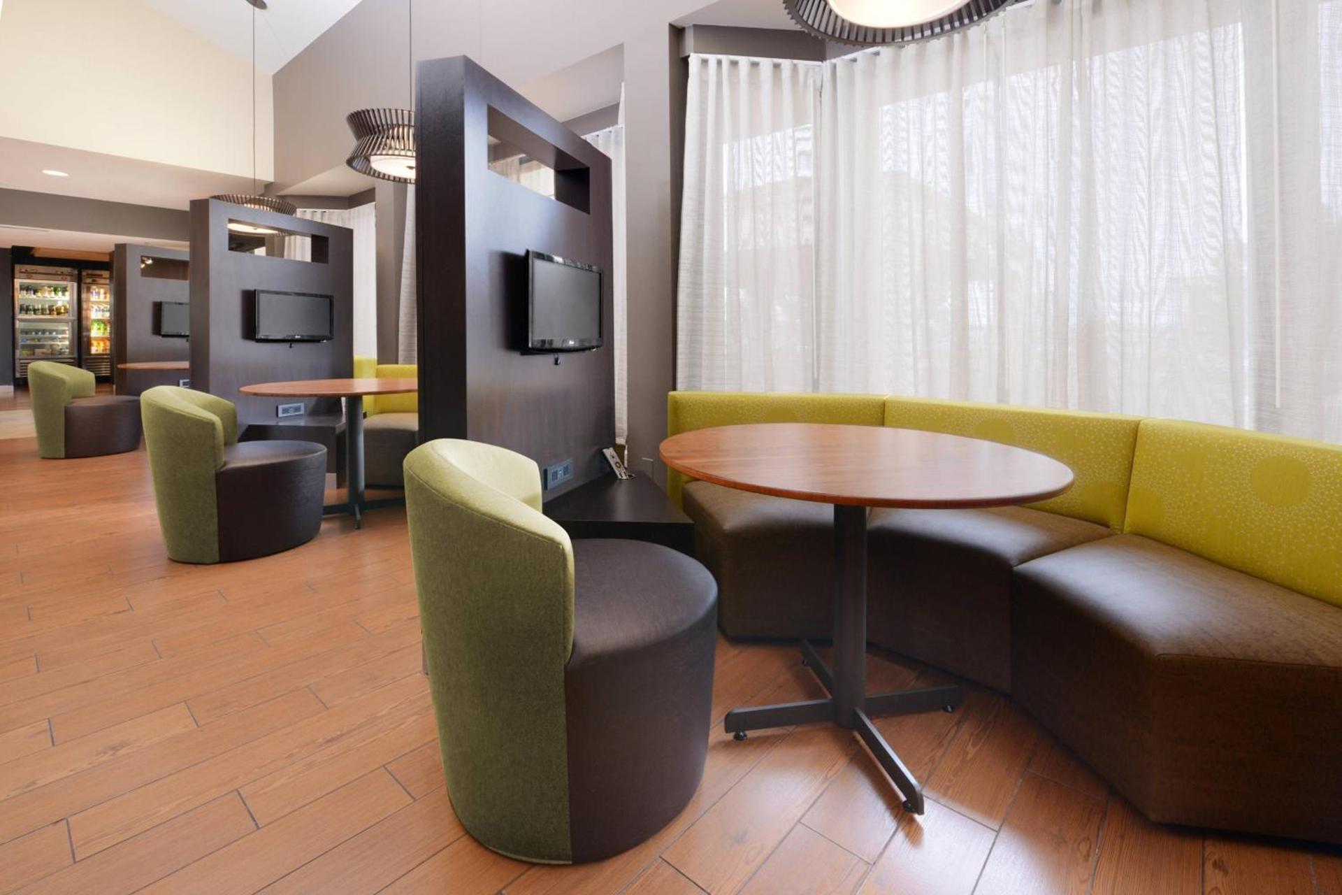 Courtyard by Marriott Boulder photo 21