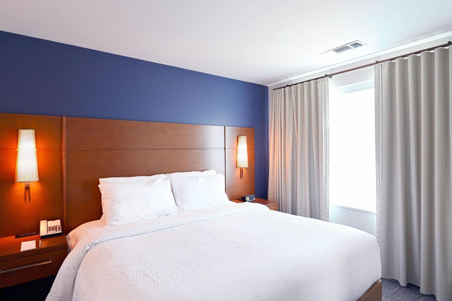Residence Inn Richmond photo 9