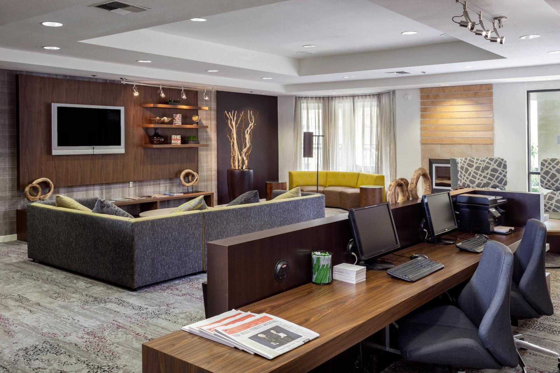 Courtyard by Marriott Stockton photo 16