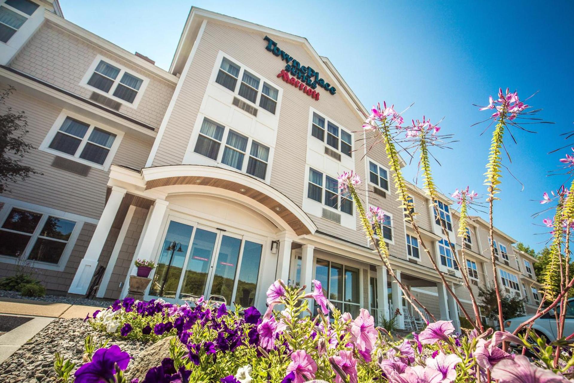 TownePlace Suites by Marriott Gilford photo 2