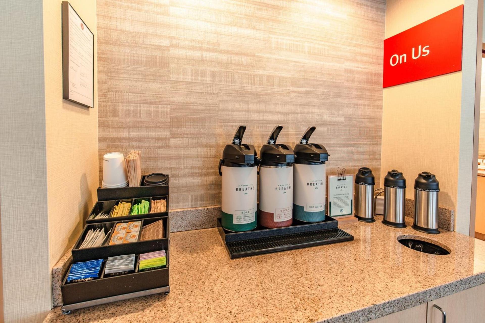 TownePlace Suites by Marriott Gilford photo 23
