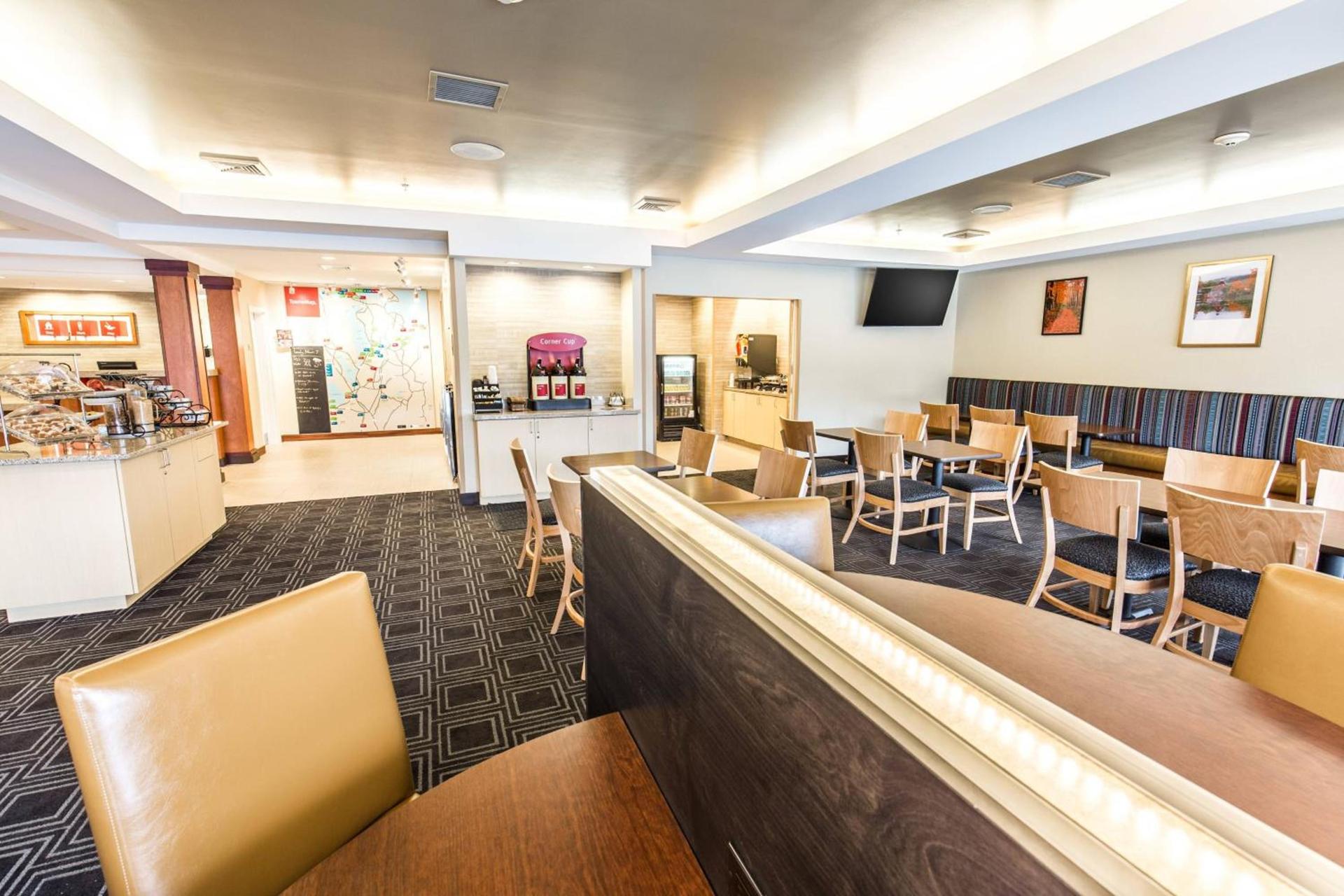 TownePlace Suites by Marriott Gilford photo 26