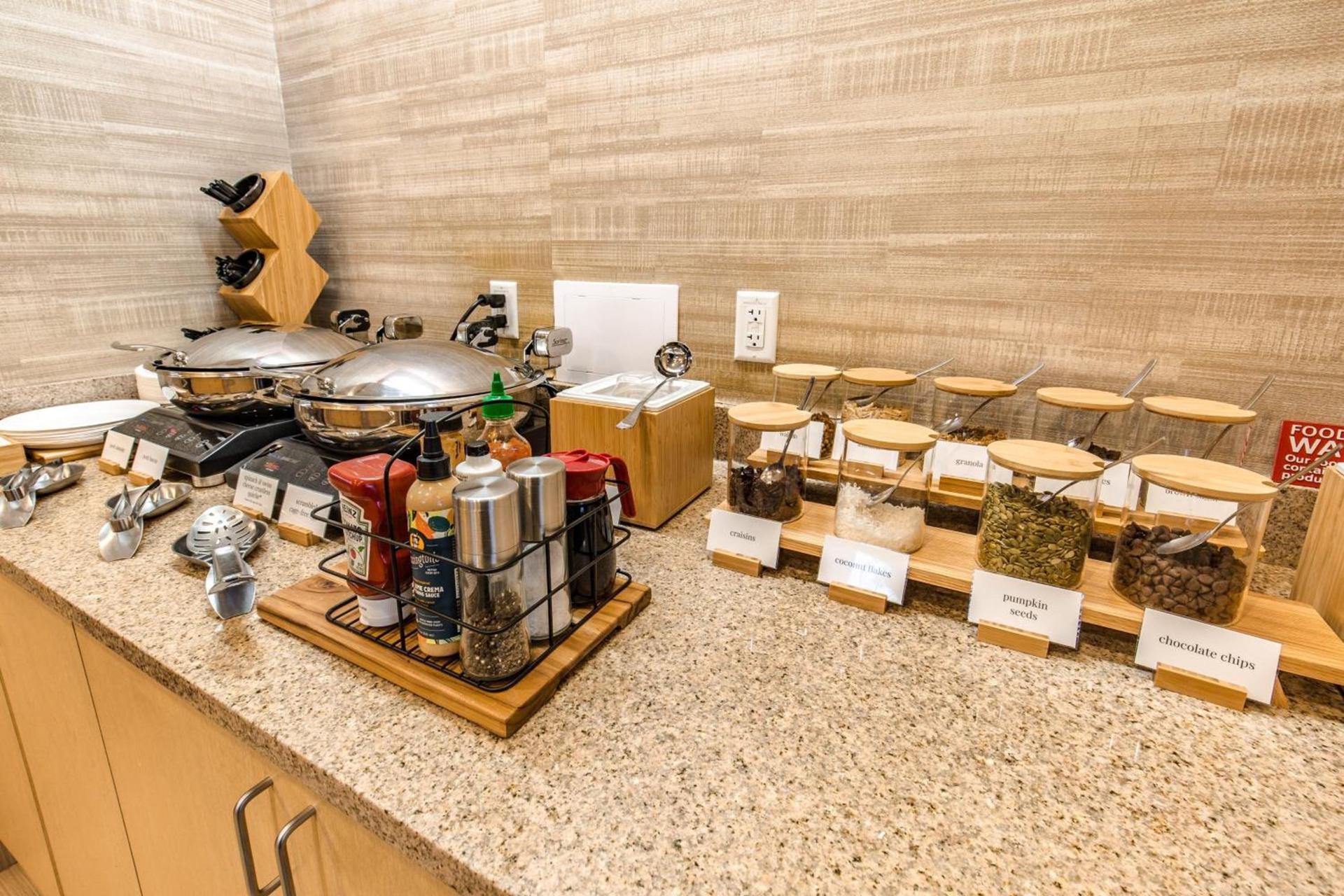 TownePlace Suites by Marriott Gilford photo 28