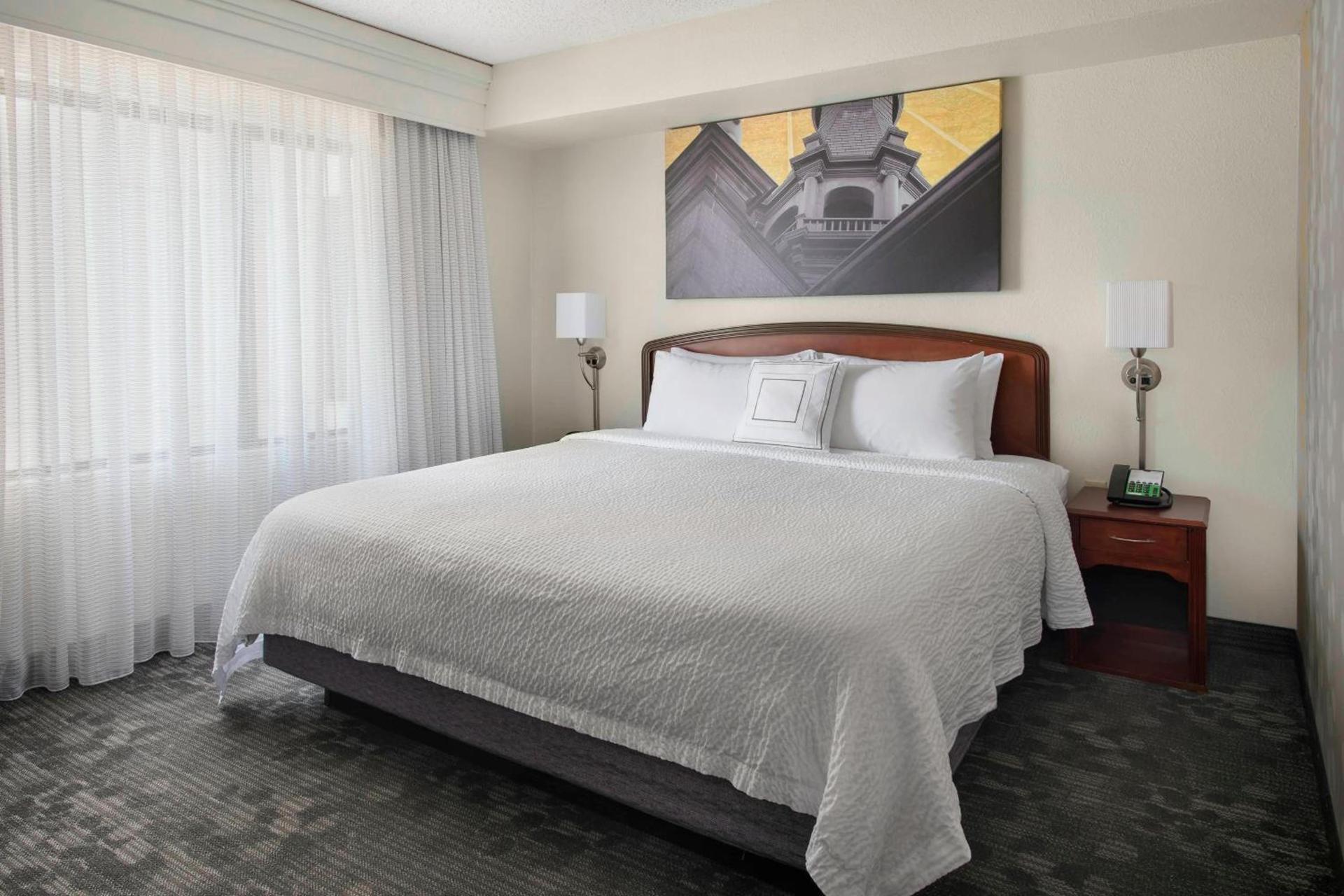 Courtyard by Marriott Princeton photo 12