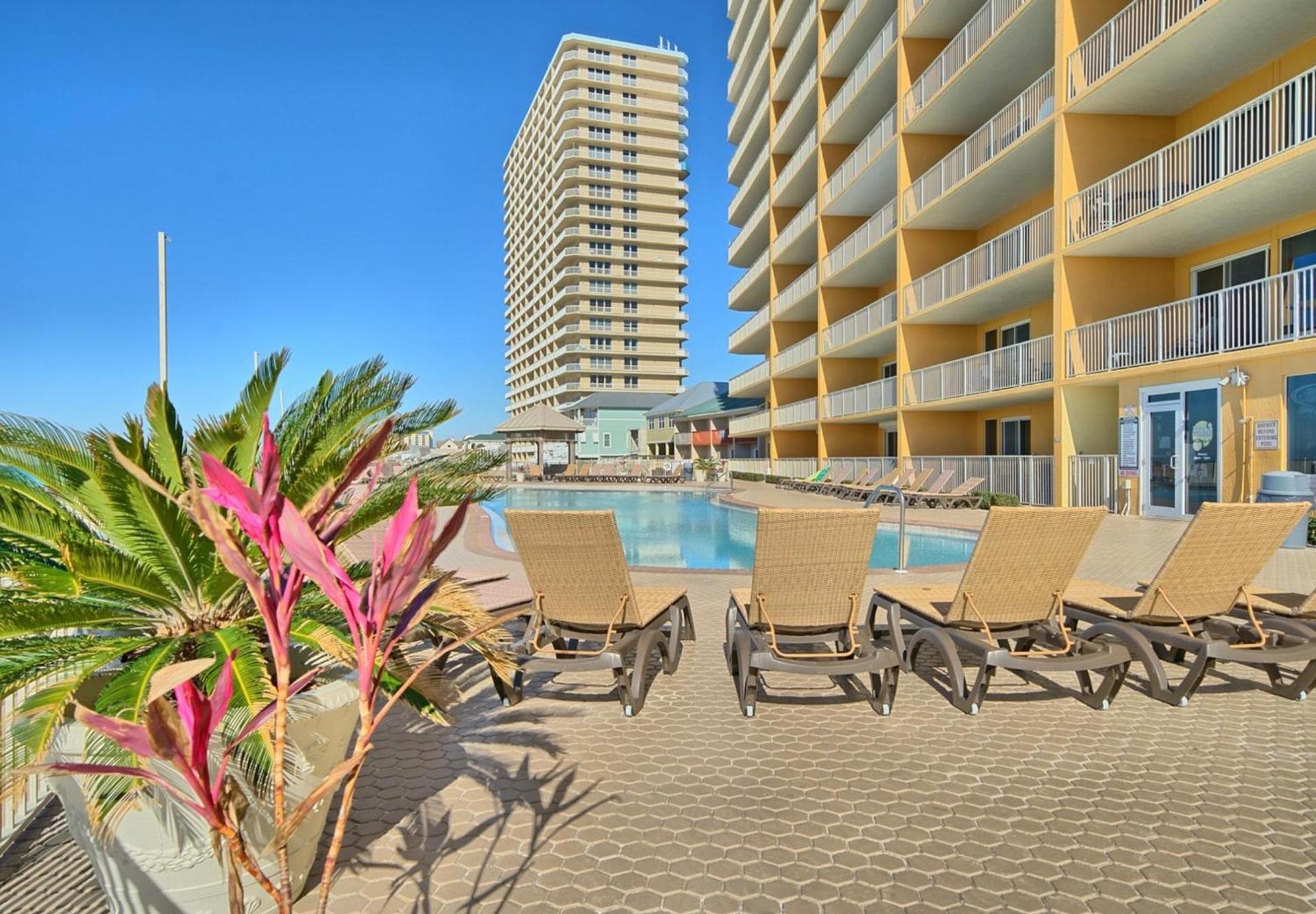 Treasure Island 2102 Beach Front photo 17