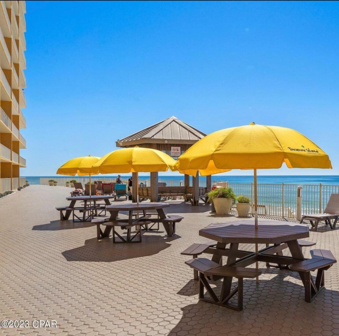 Treasure Island 2102 Beach Front photo 15