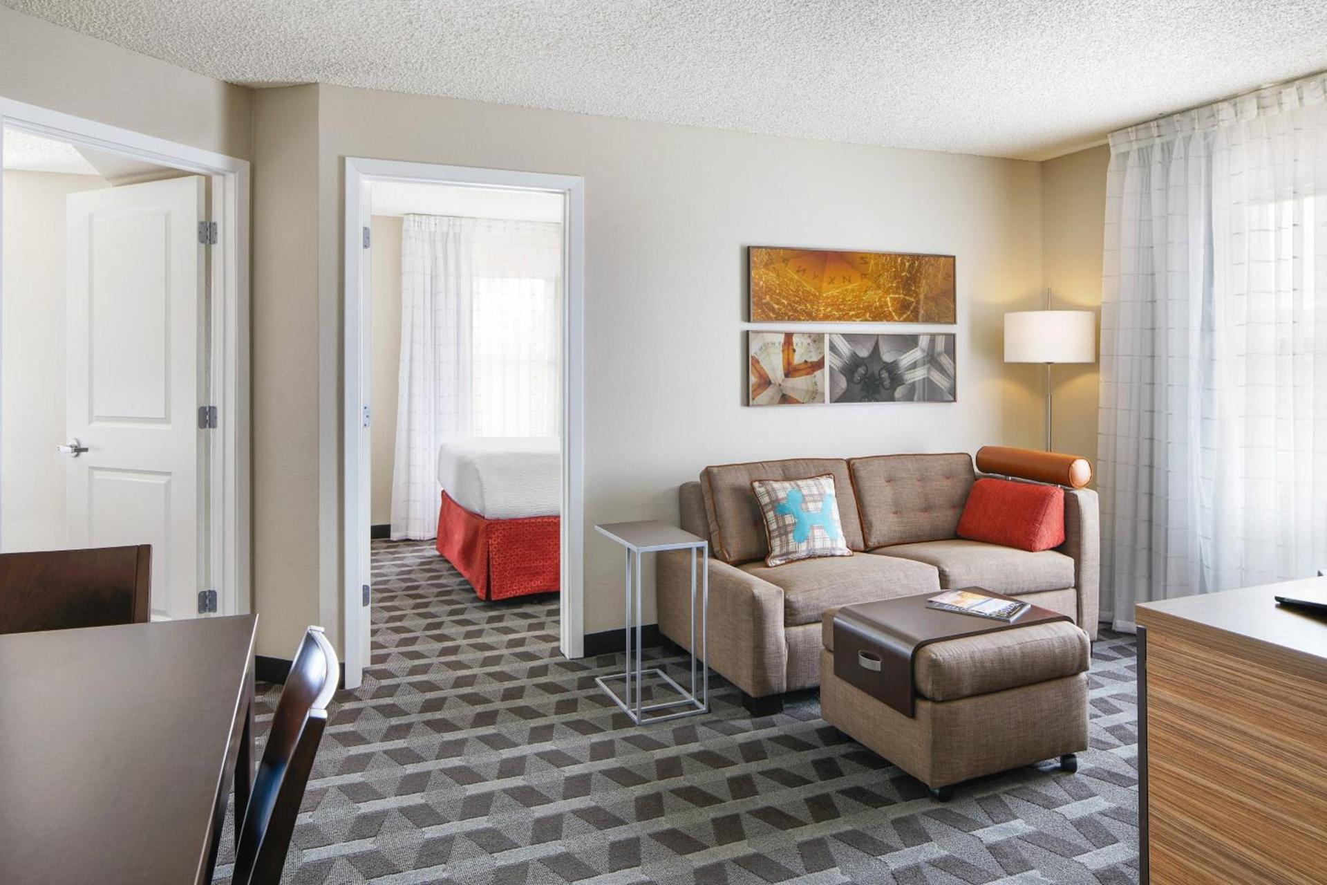 TownePlace Suites Tempe at Arizona Mills Mall photo 5