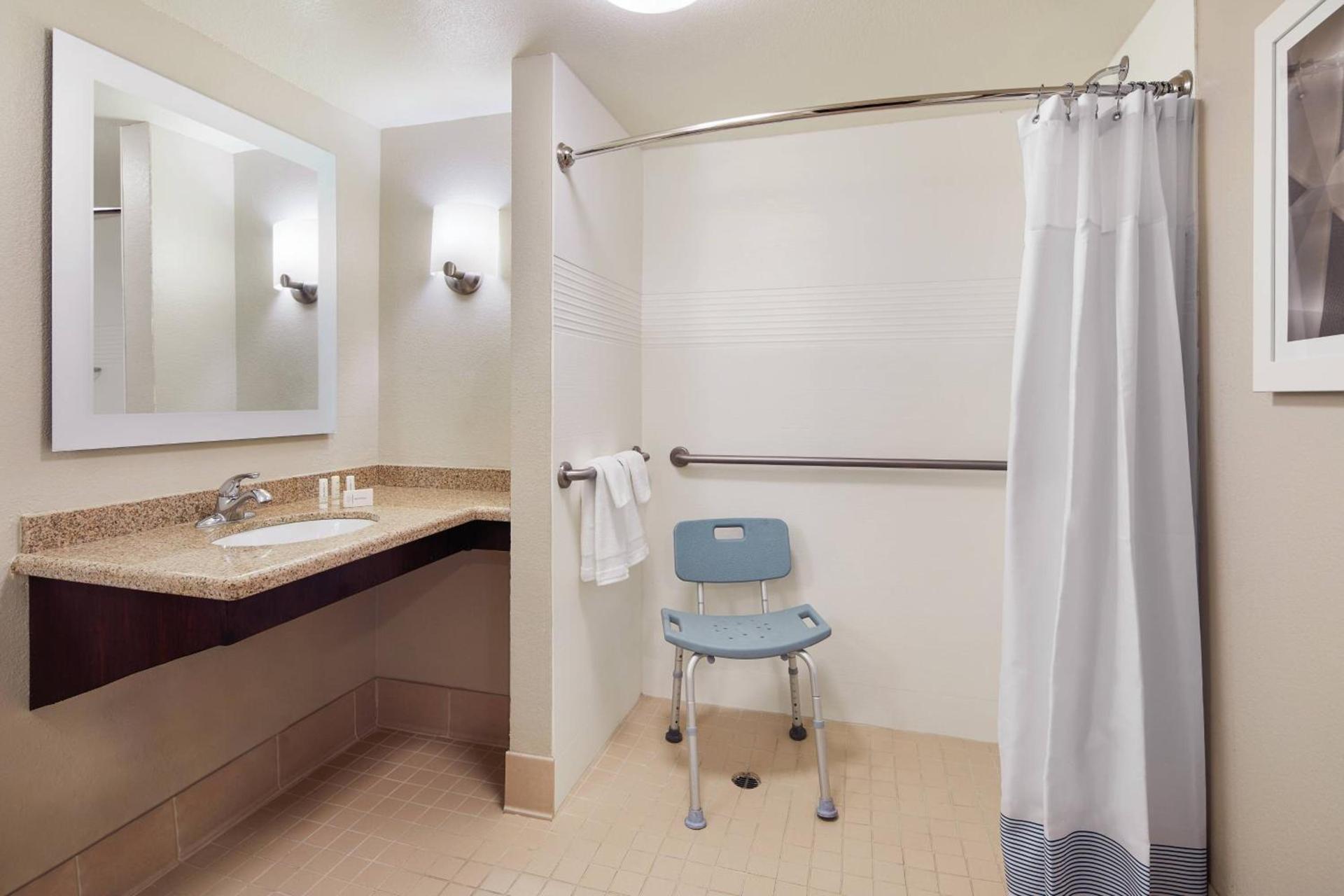 TownePlace Suites Tempe at Arizona Mills Mall photo 19
