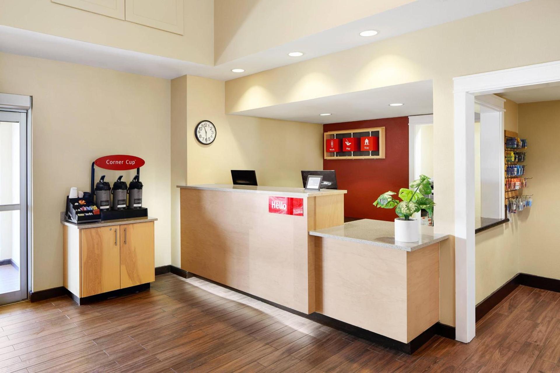 TownePlace Suites Tempe at Arizona Mills Mall photo 3