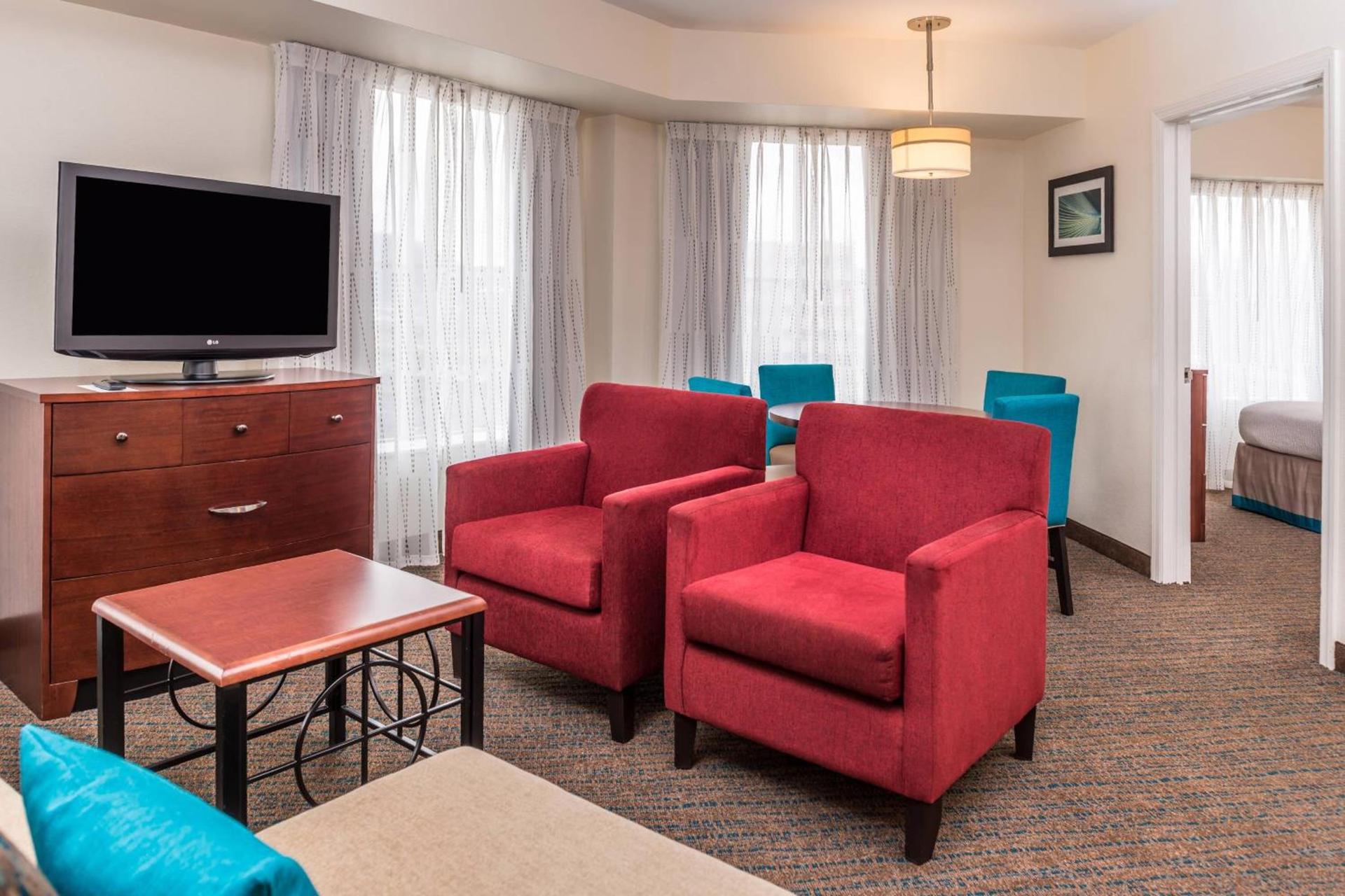 Residence Inn Pittsburgh North Shore photo 2