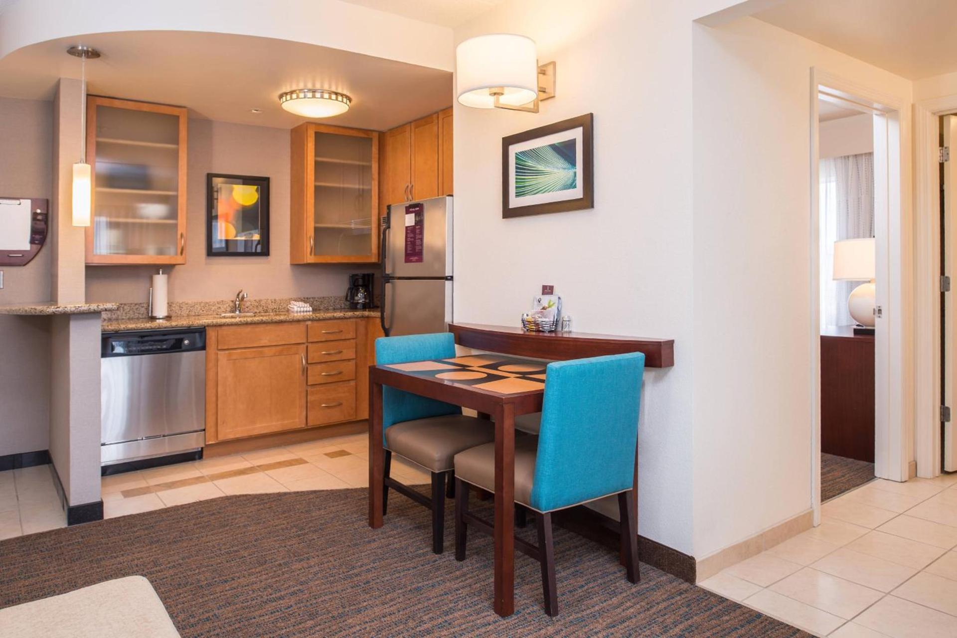 Residence Inn Pittsburgh North Shore photo 15
