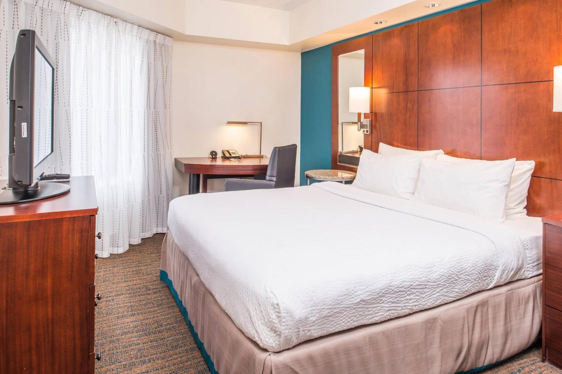 Residence Inn Pittsburgh North Shore photo 20