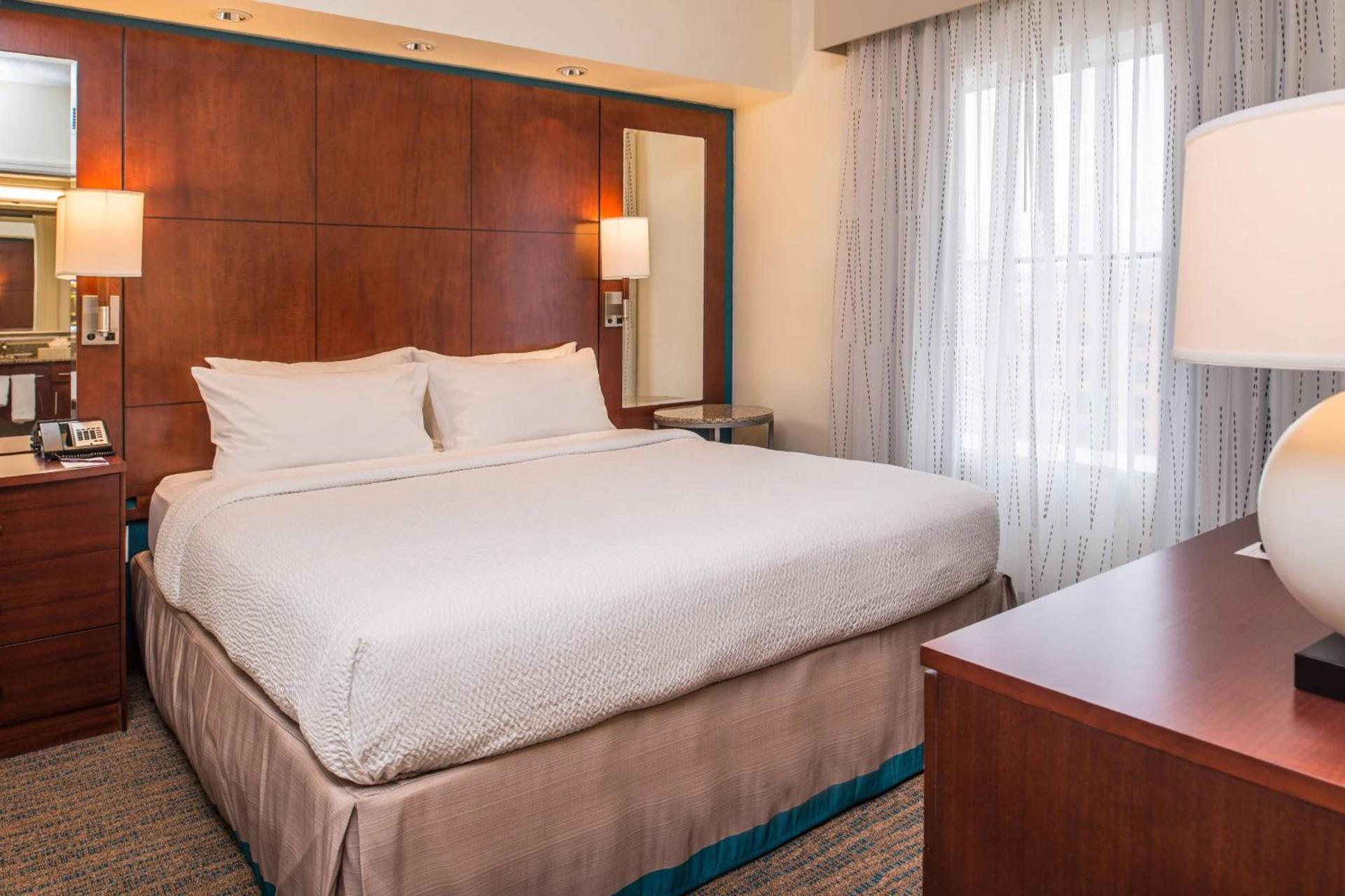 Residence Inn Pittsburgh North Shore photo 29
