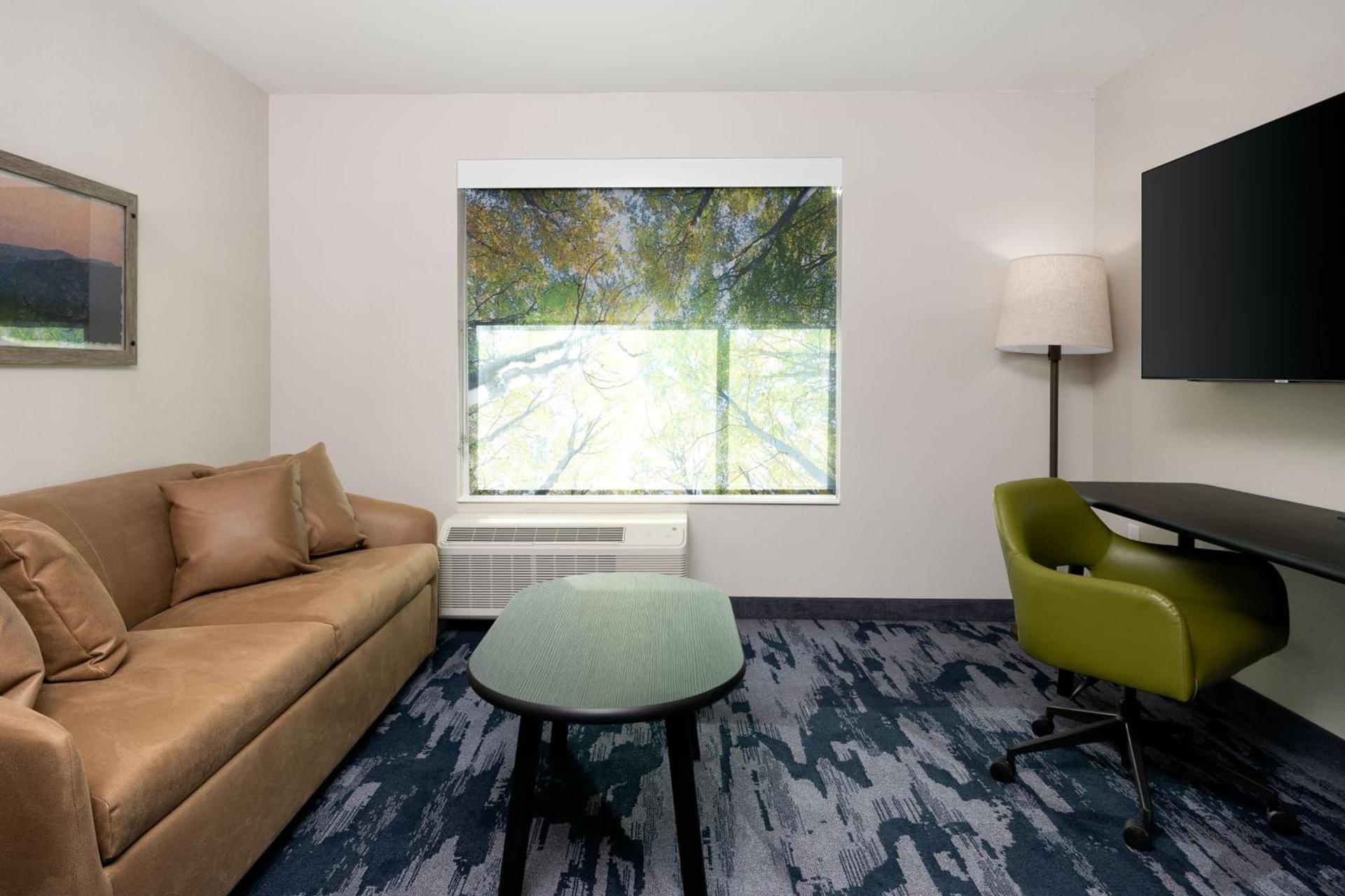 Fairfield by Marriott Inn & Suites Canton Riverstone Parkway photo 9