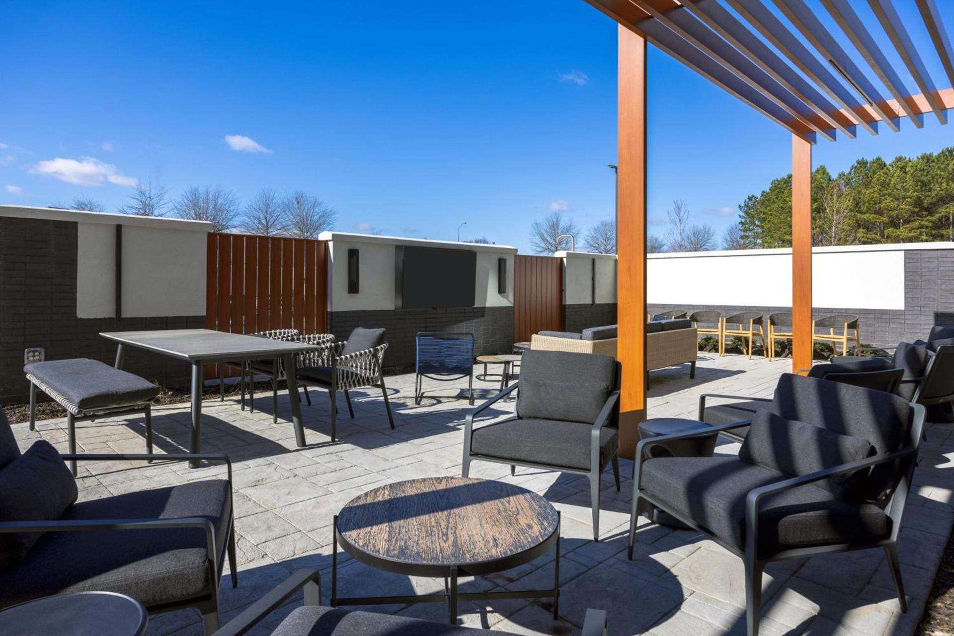 Fairfield by Marriott Inn & Suites Canton Riverstone Parkway photo 24