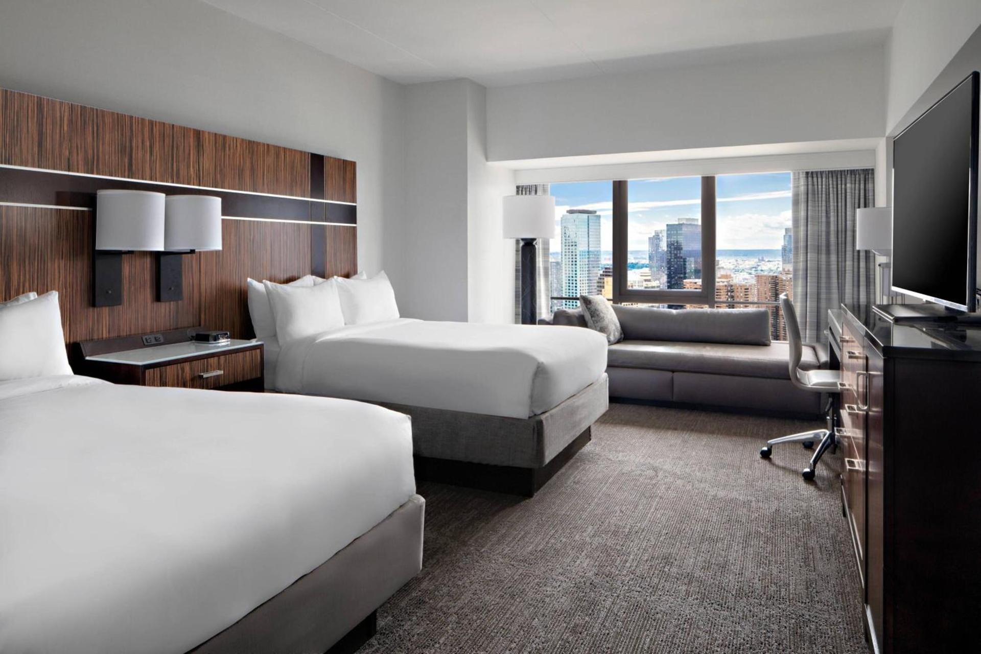 New York Marriott Marquis photo 23
