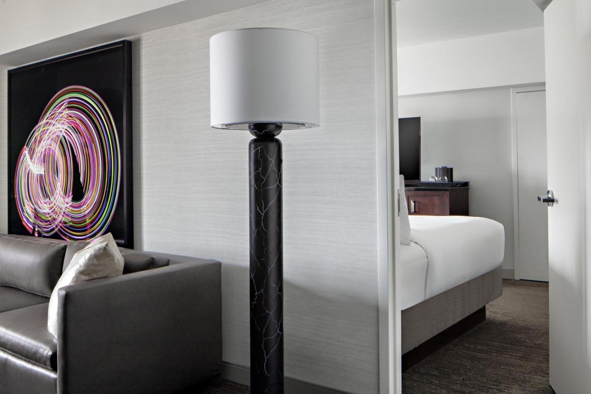New York Marriott Marquis photo 24