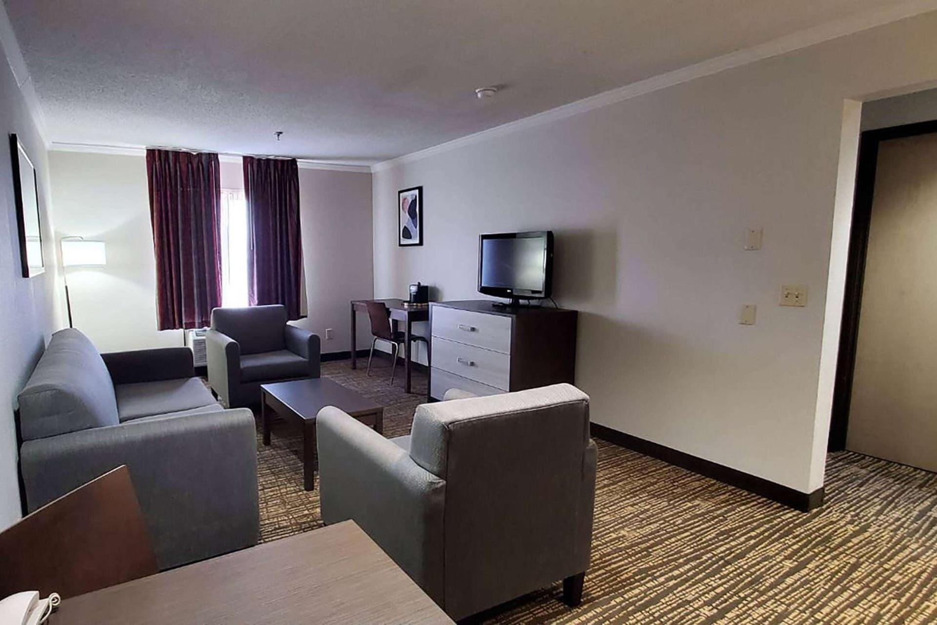 Wingate by Wyndham Canton-Hall of Fame photo 4