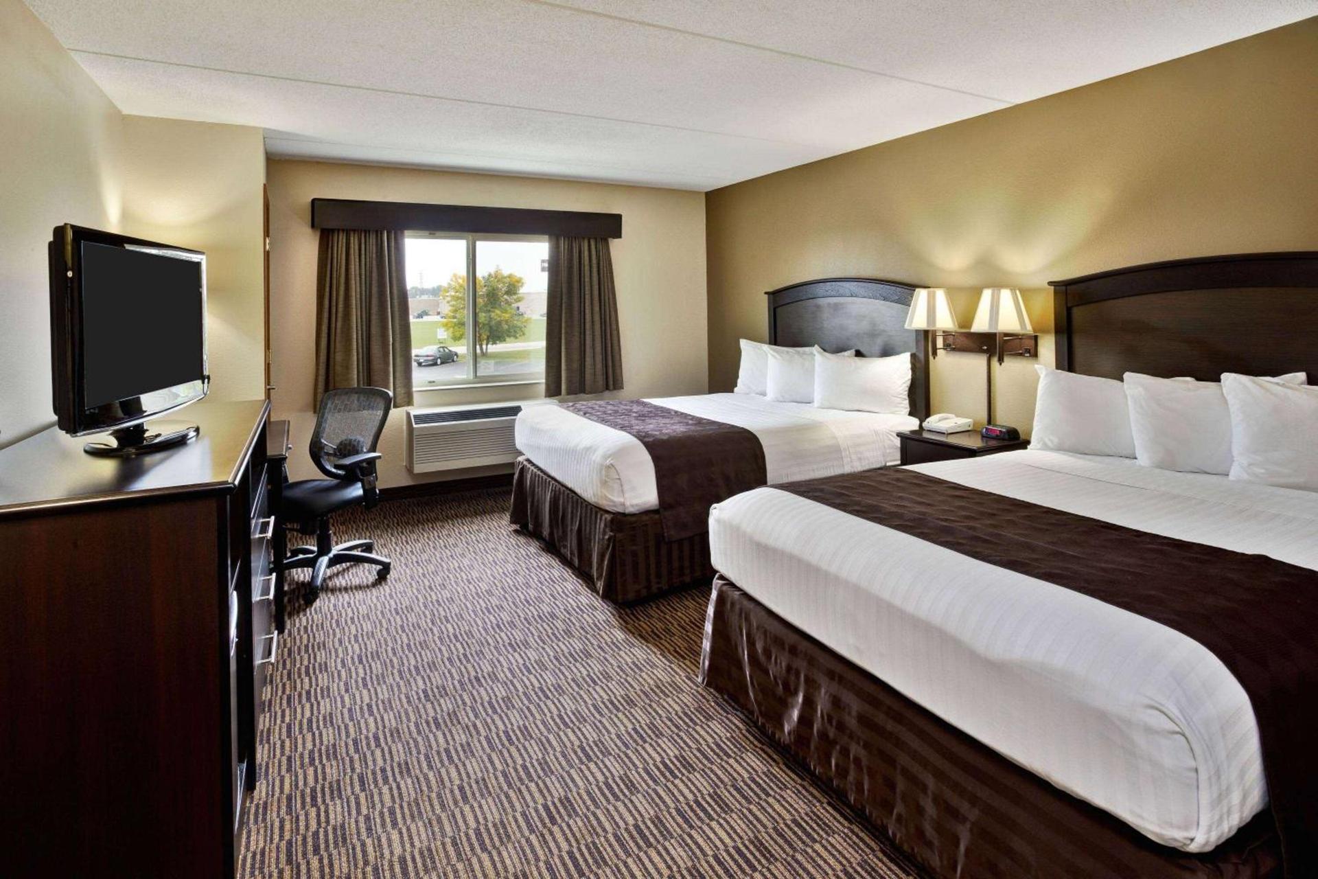 AmericInn by Wyndham Beaver Dam photo 23