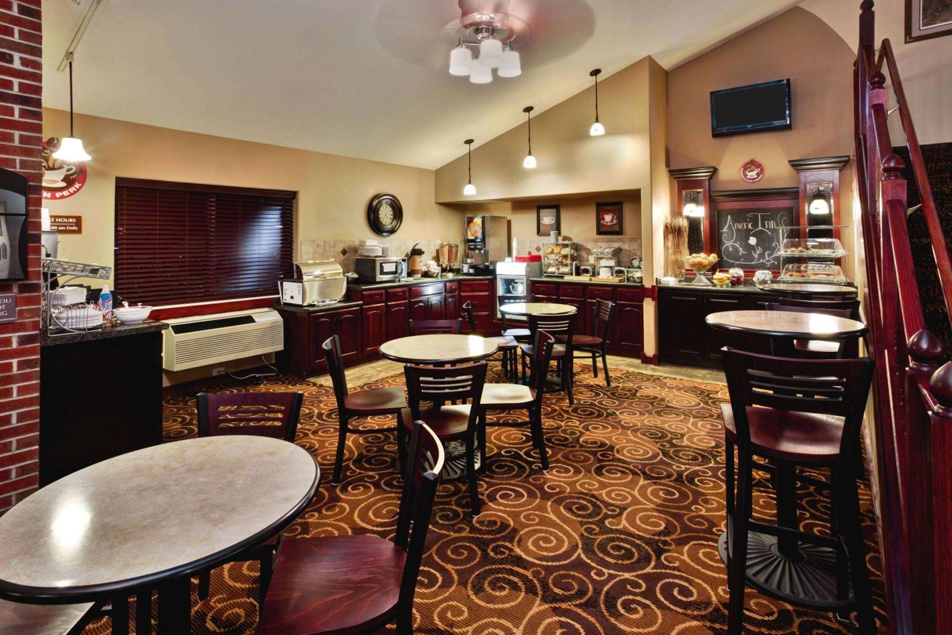 AmericInn by Wyndham Beaver Dam photo 28