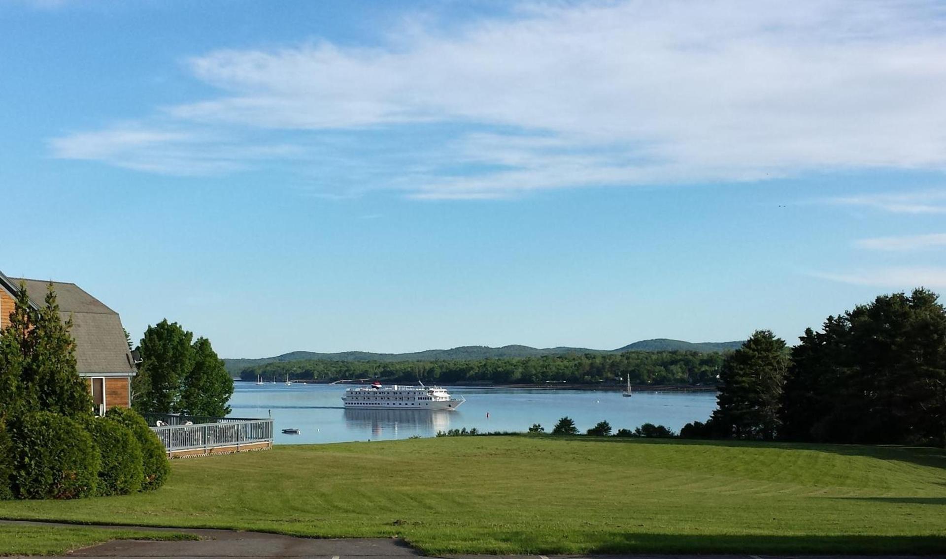 Belfast Harbor Inn photo 30