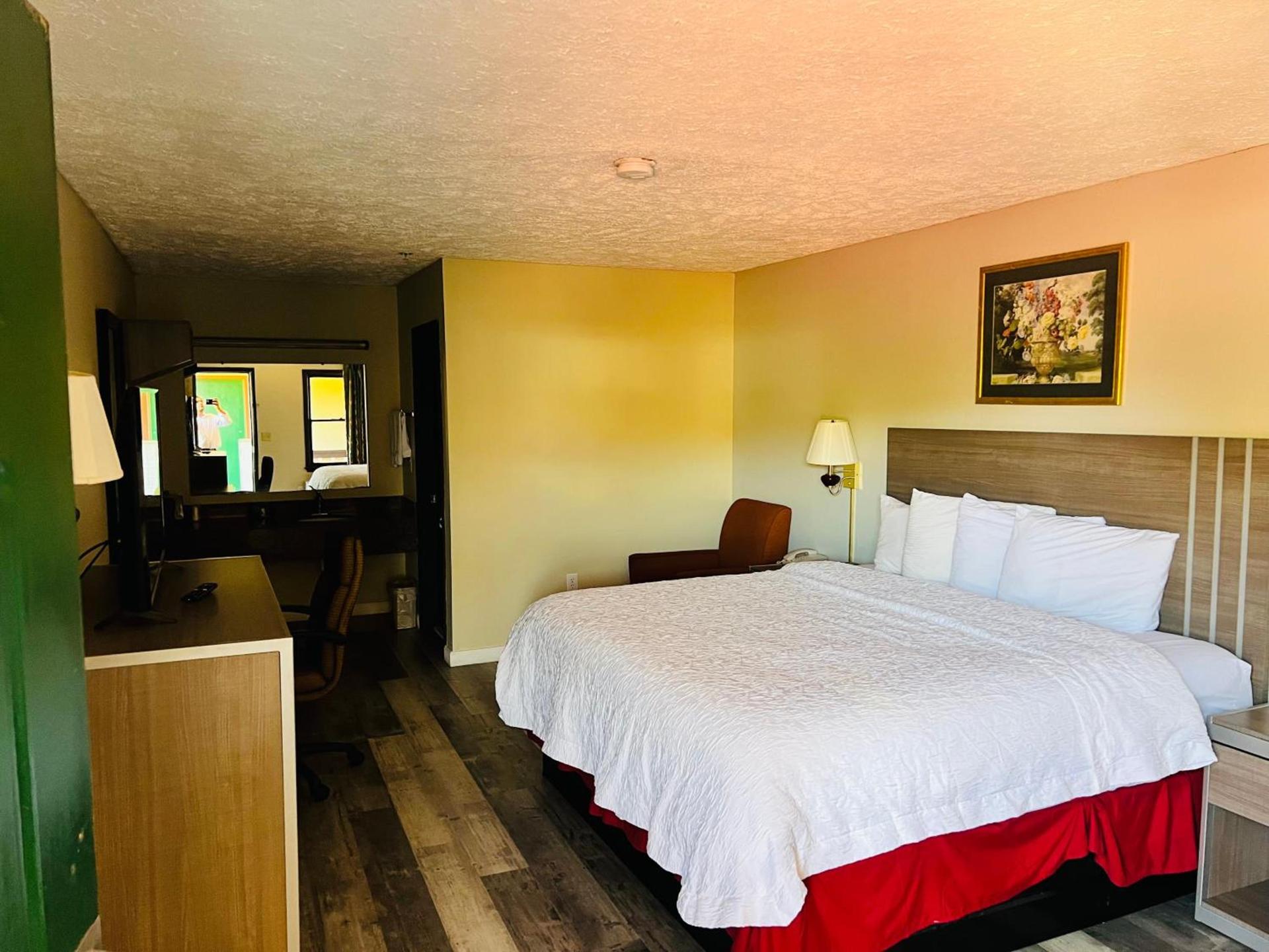 Alpine Valley Inn photo 9