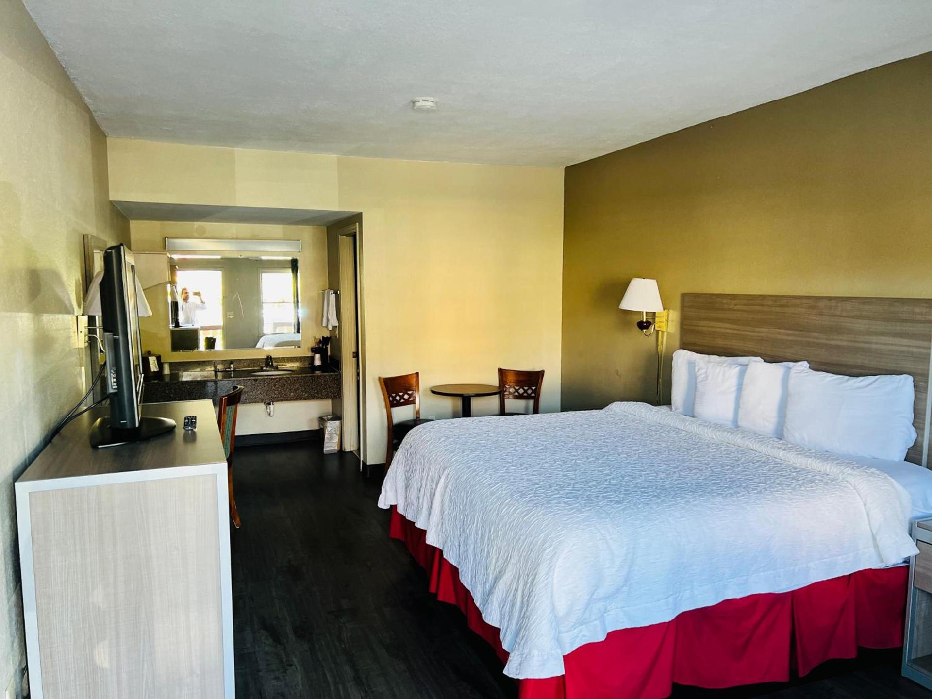 Alpine Valley Inn photo 7