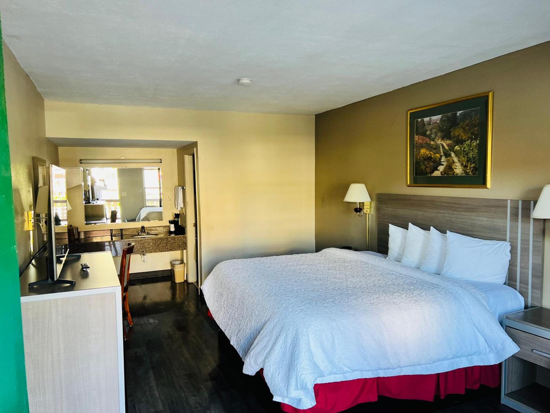Alpine Valley Inn photo 6
