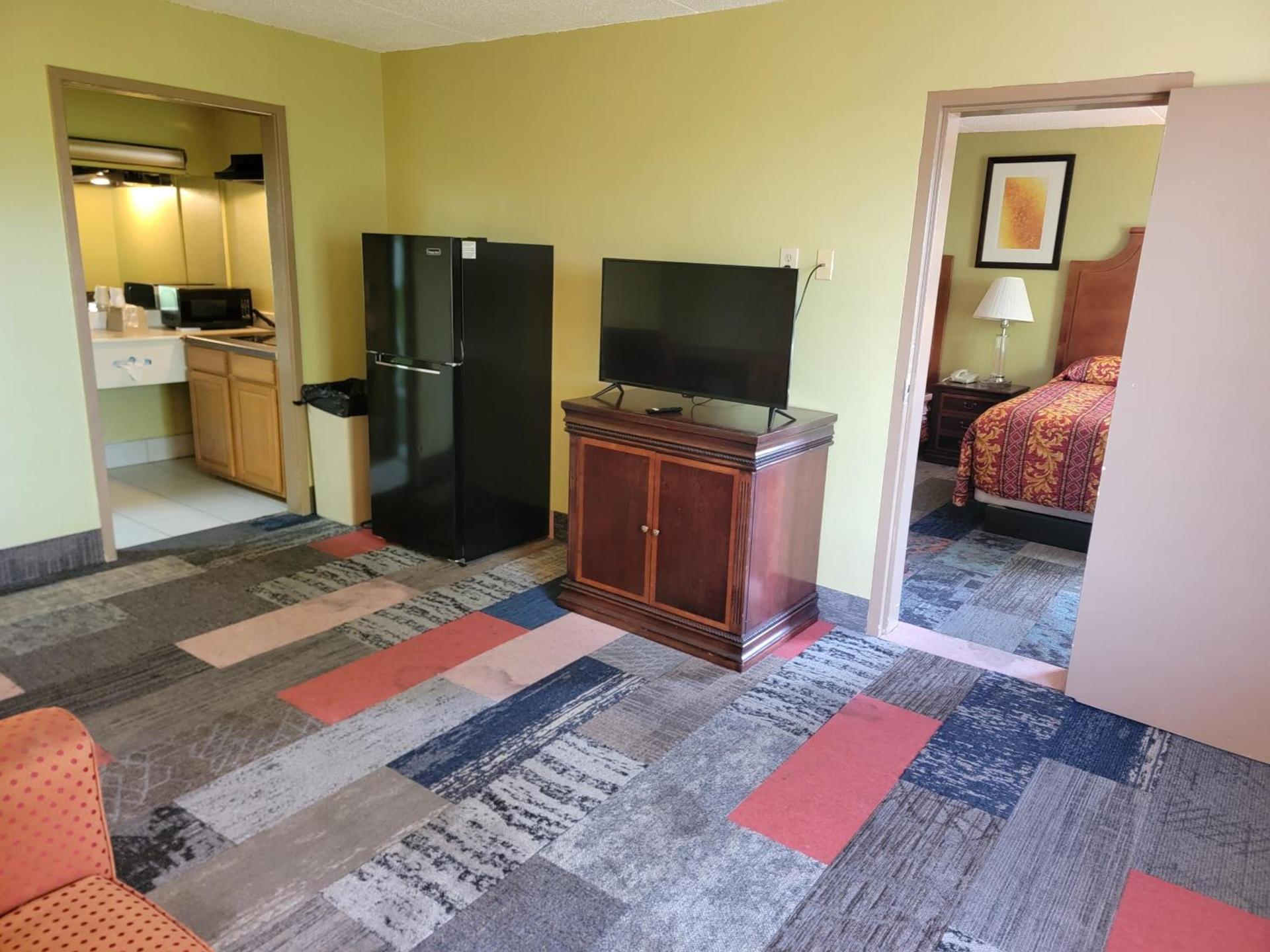 Studio 9 Inn & Suites photo 14