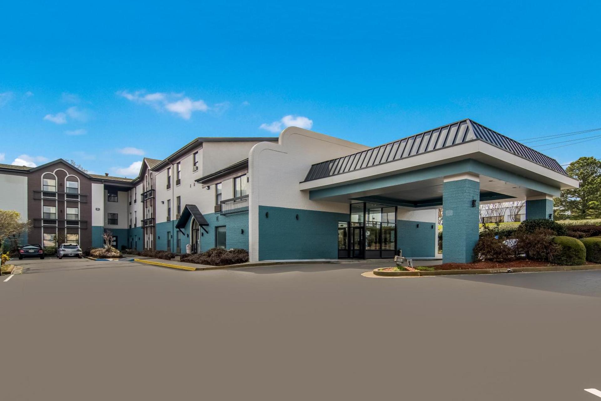 Quality Inn Marietta near Dobbins ARB photo 47