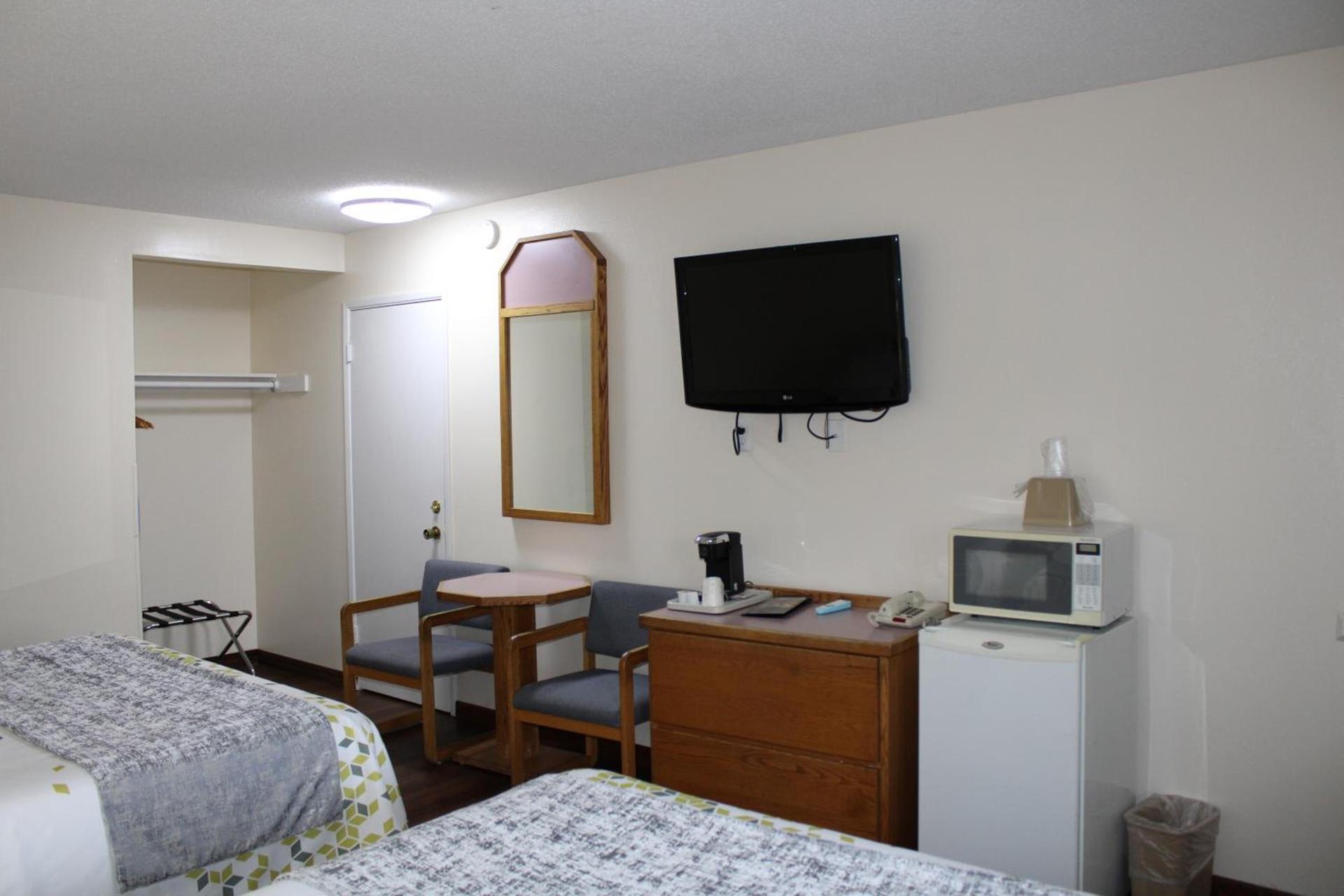 Ashland Street Inn photo 26