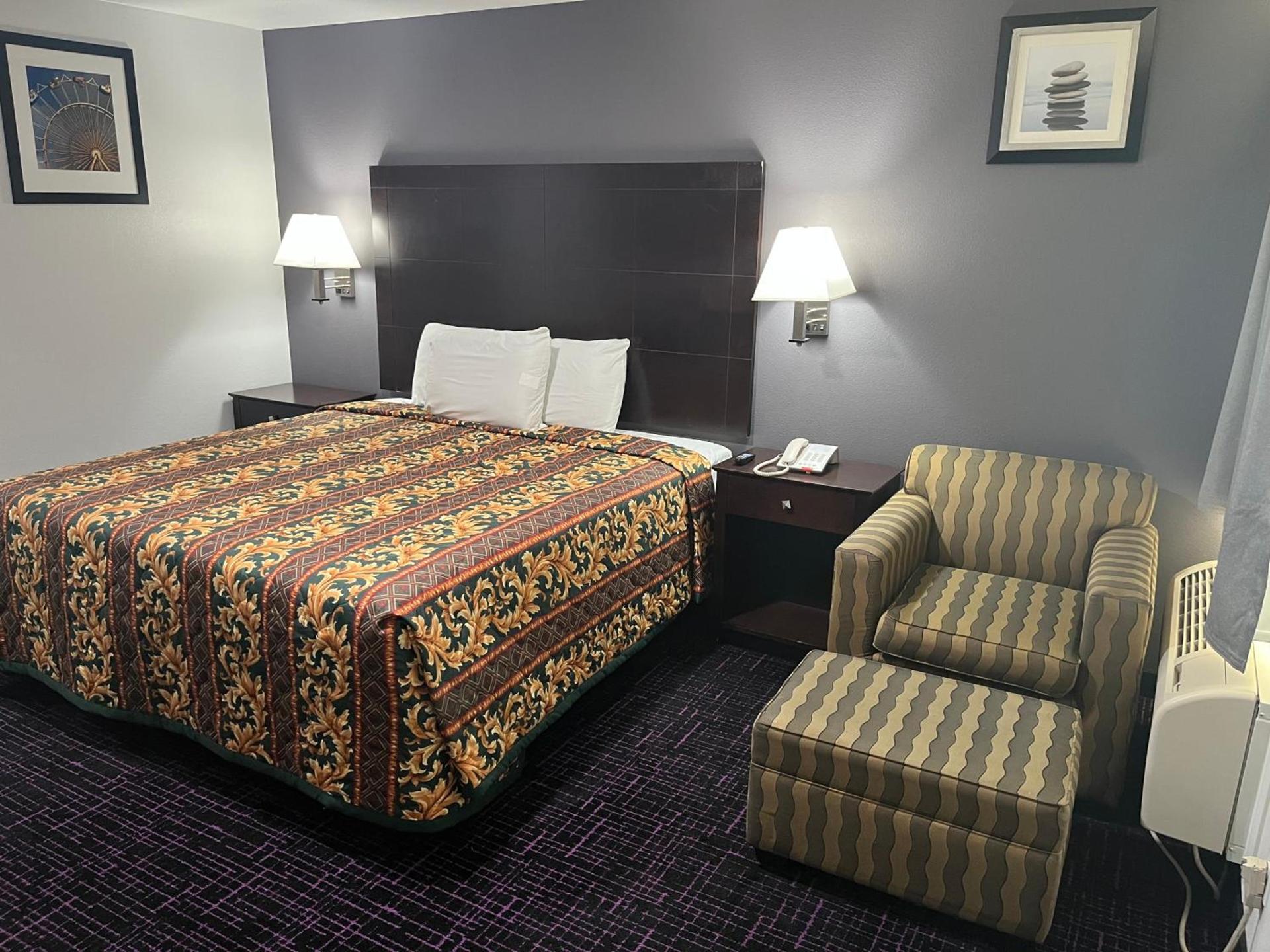Broadway Inn Motel photo 4