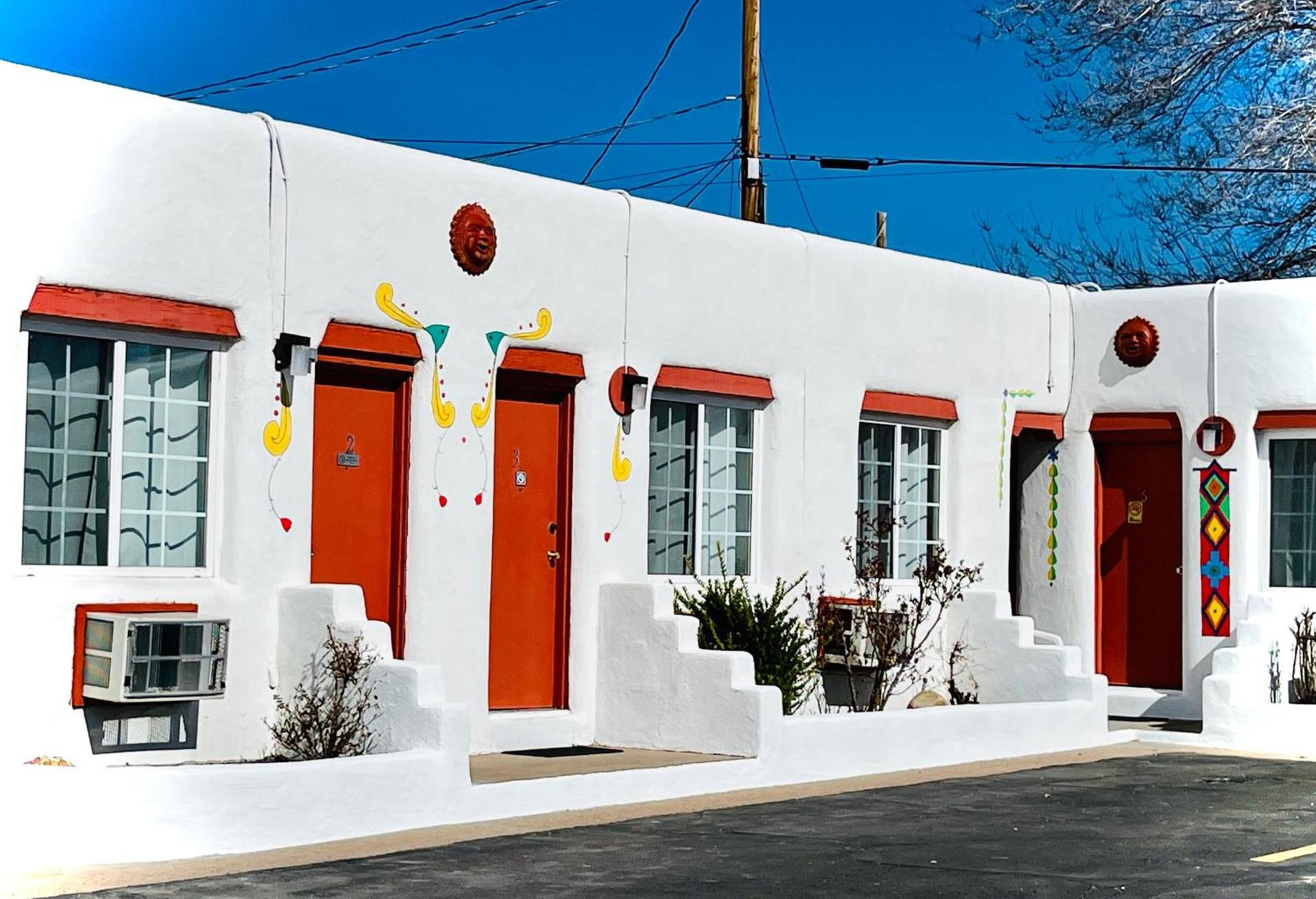 Cottonwood Court Motel photo 41