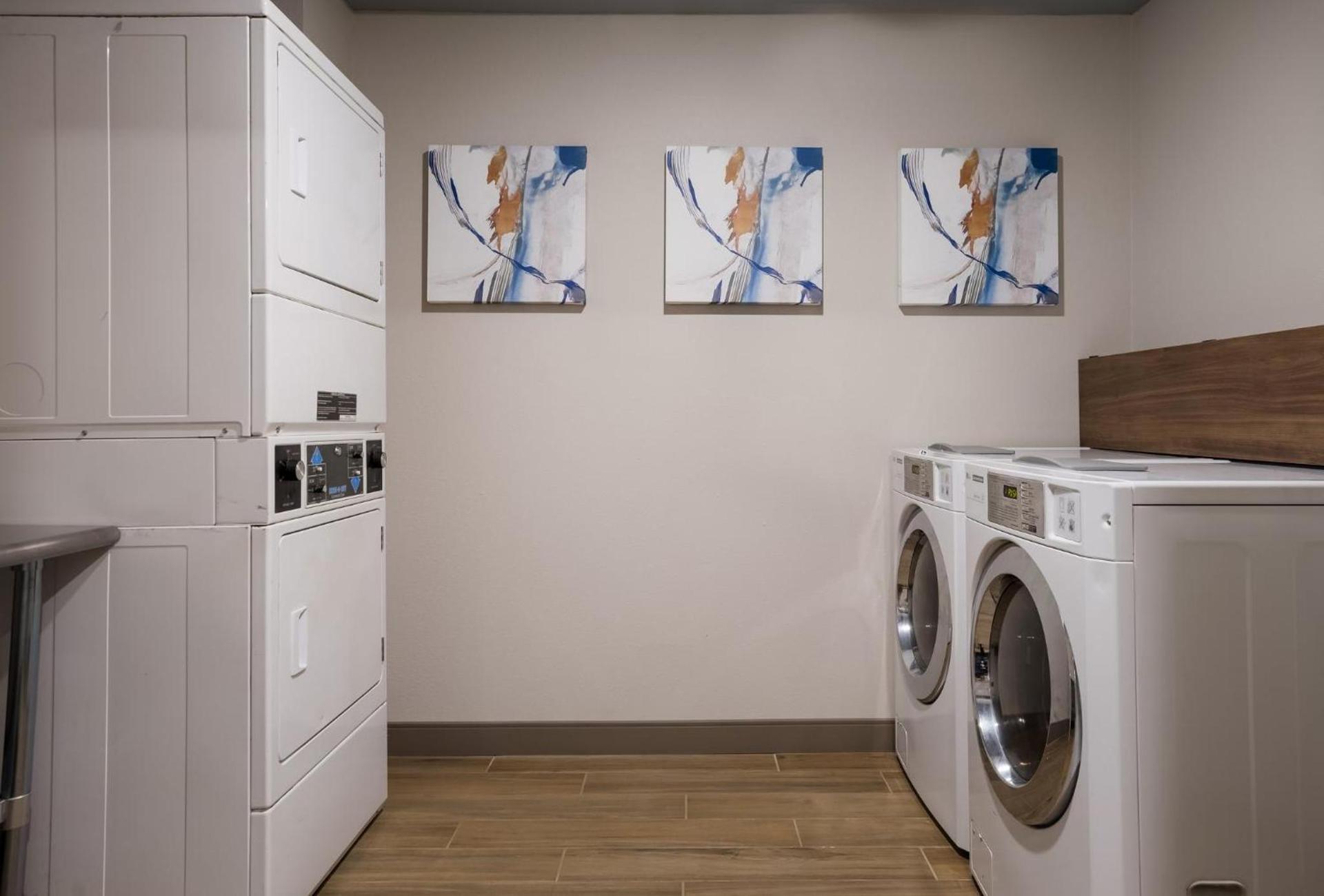 Candlewood Suites Lafayette - River Ranch by IHG photo 7