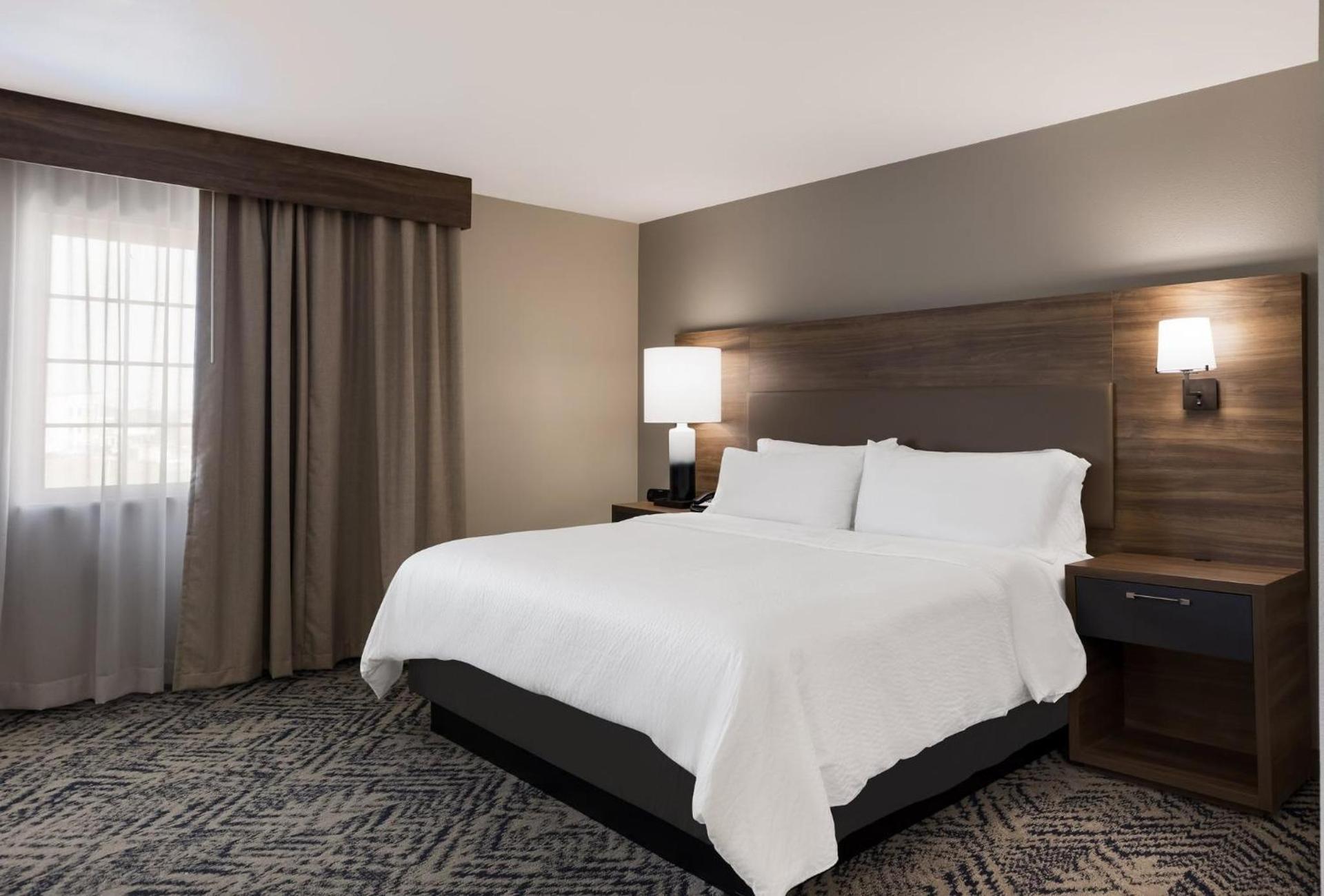 Candlewood Suites Lafayette - River Ranch by IHG photo 36