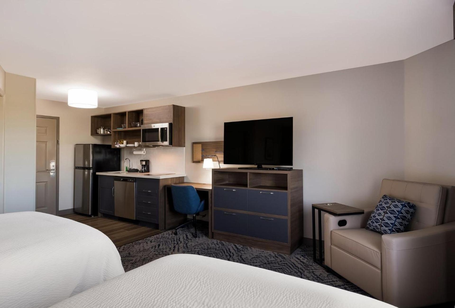 Candlewood Suites Lafayette - River Ranch by IHG photo 20
