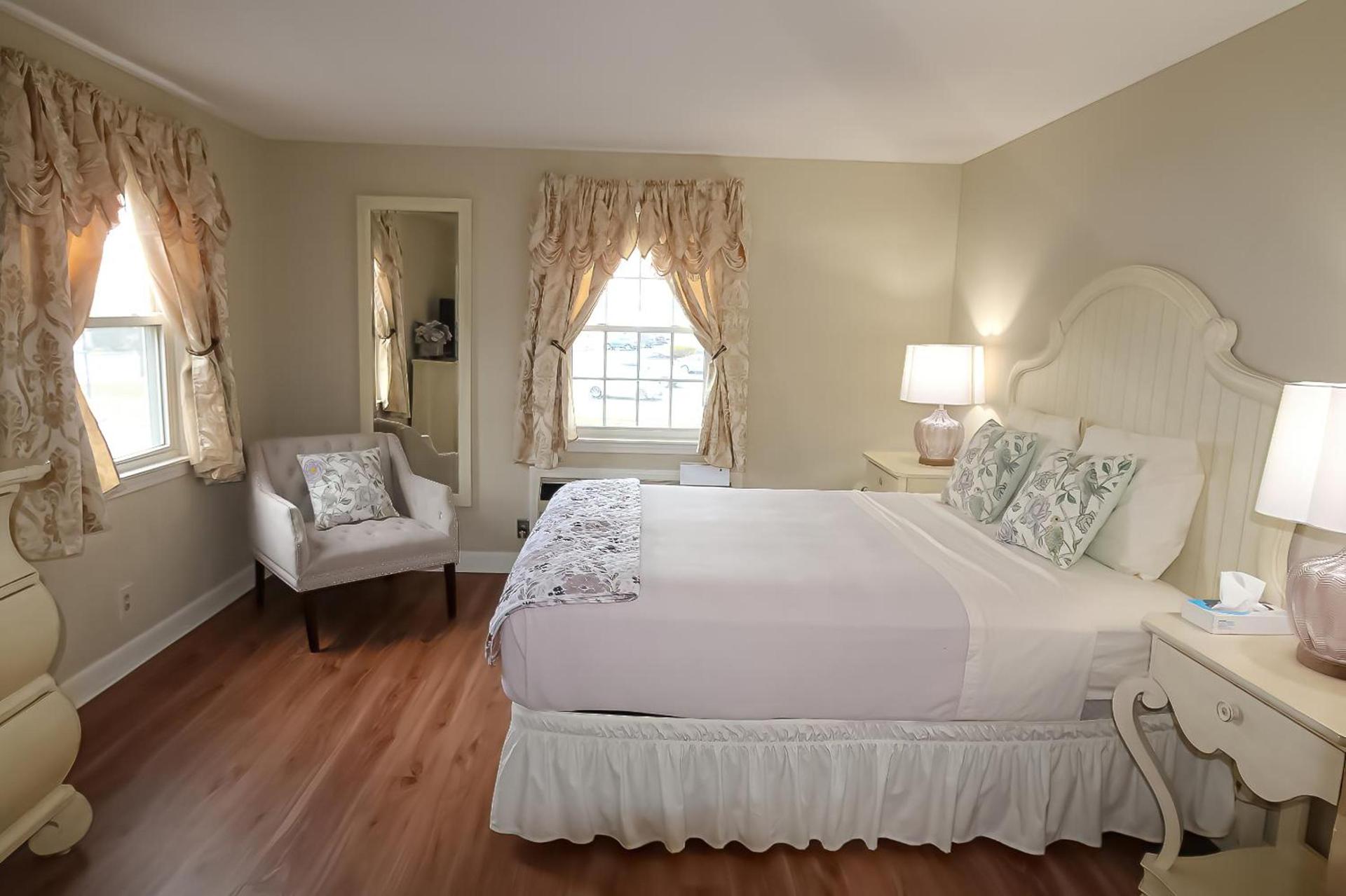 Colonial Inn Seekonk photo 36