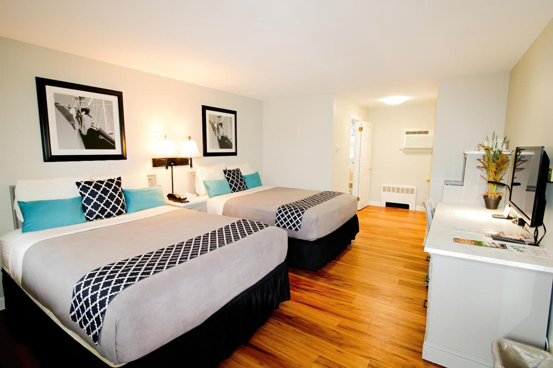 Colonial Inn Seekonk photo 62