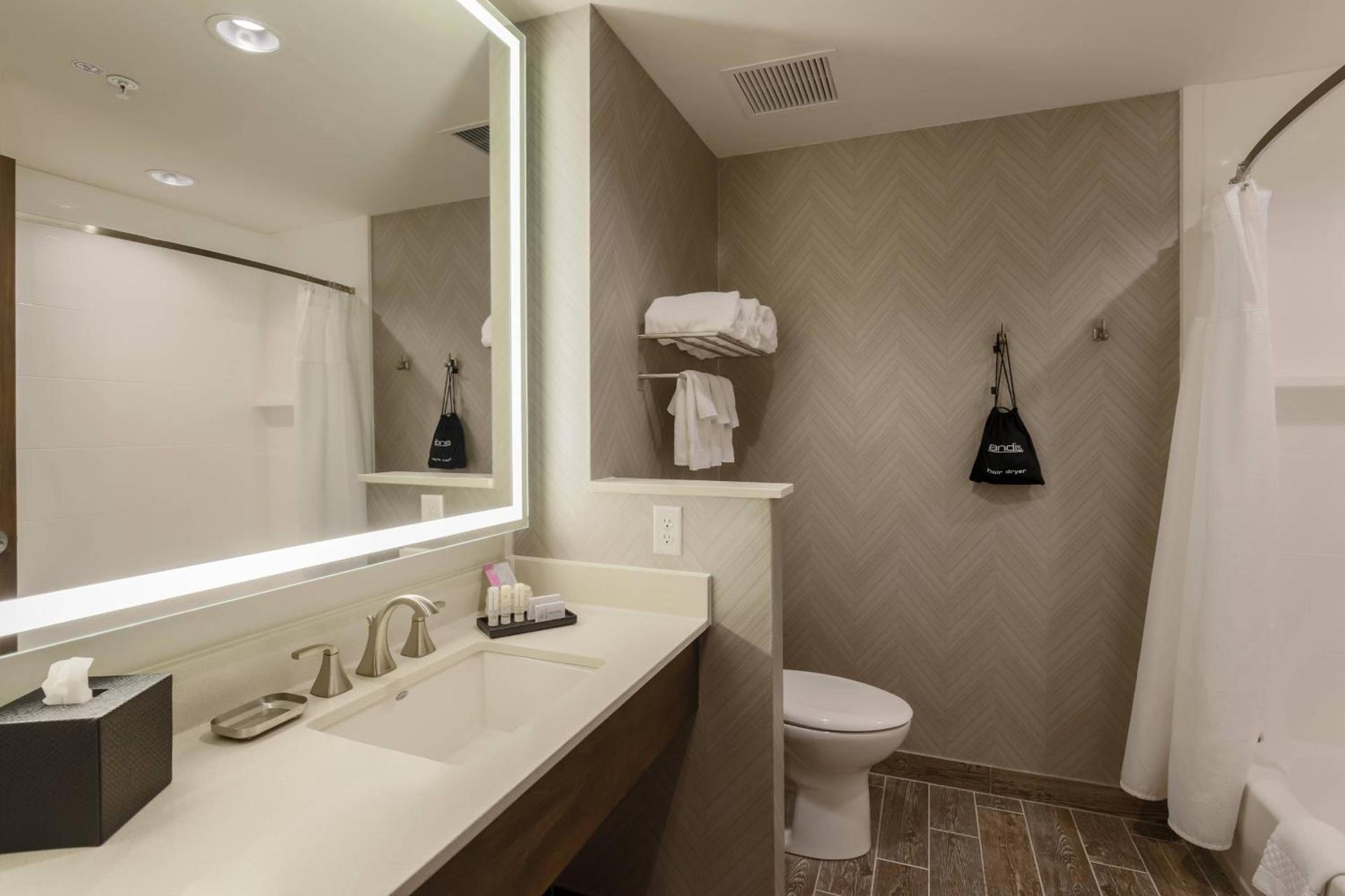 Fairfield Inn & Suites by Marriott Cheyenne Southwest/Downtown Area photo 9
