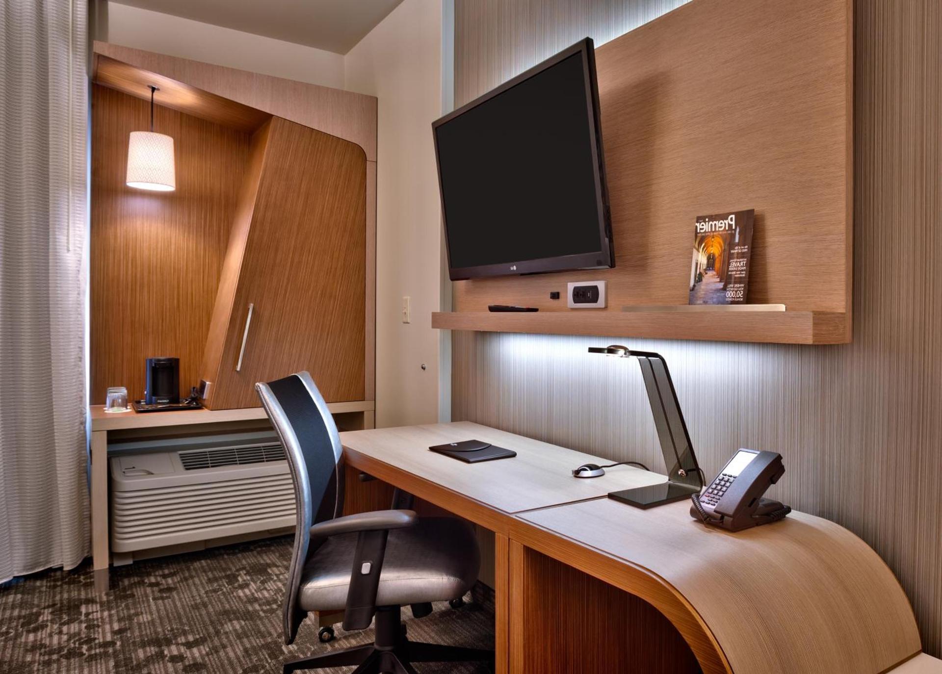 Courtyard by Marriott Lehi at Thanksgiving Point photo 2