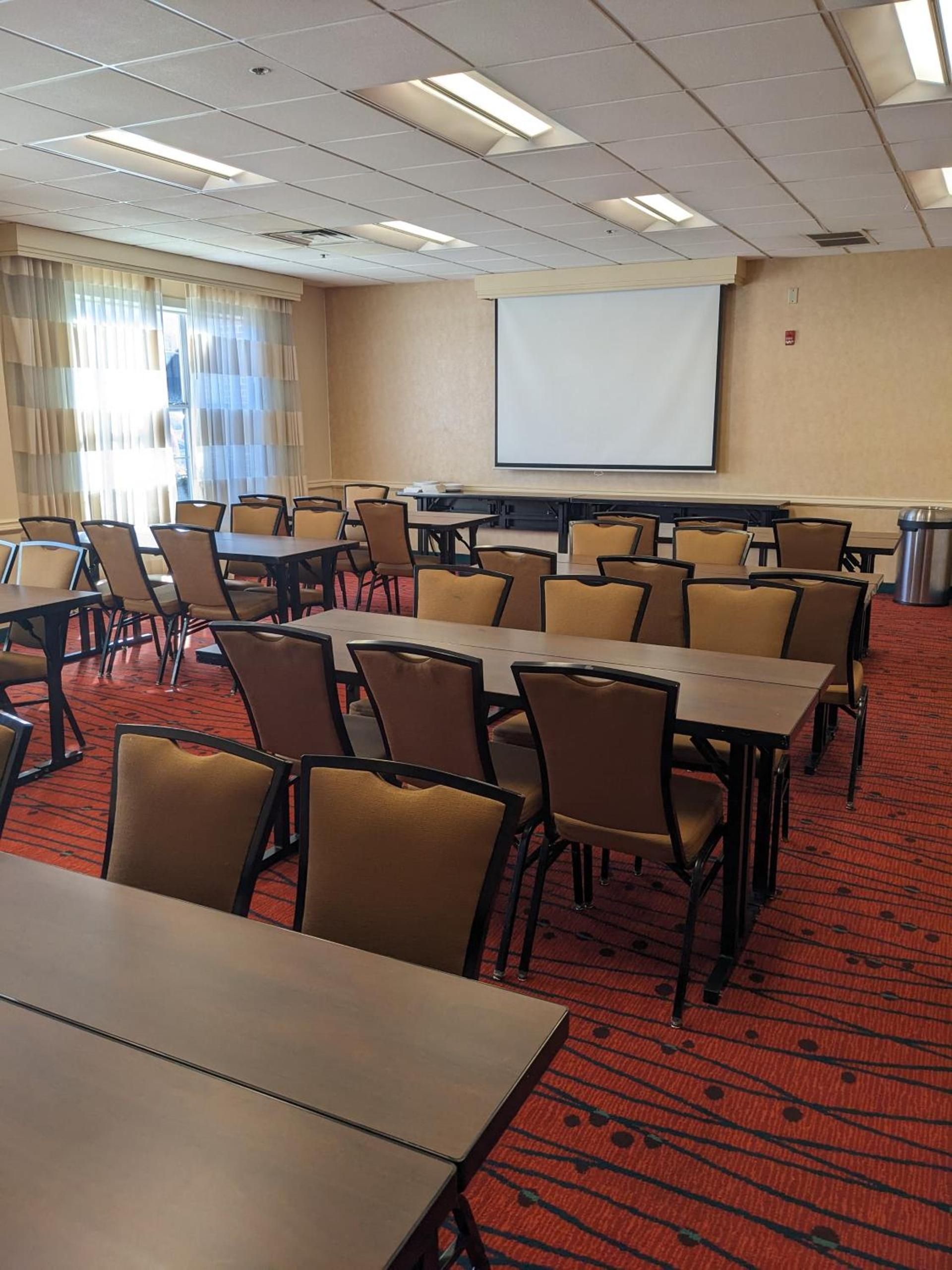 Sonesta ES Suites Birmingham Homewood photo 17