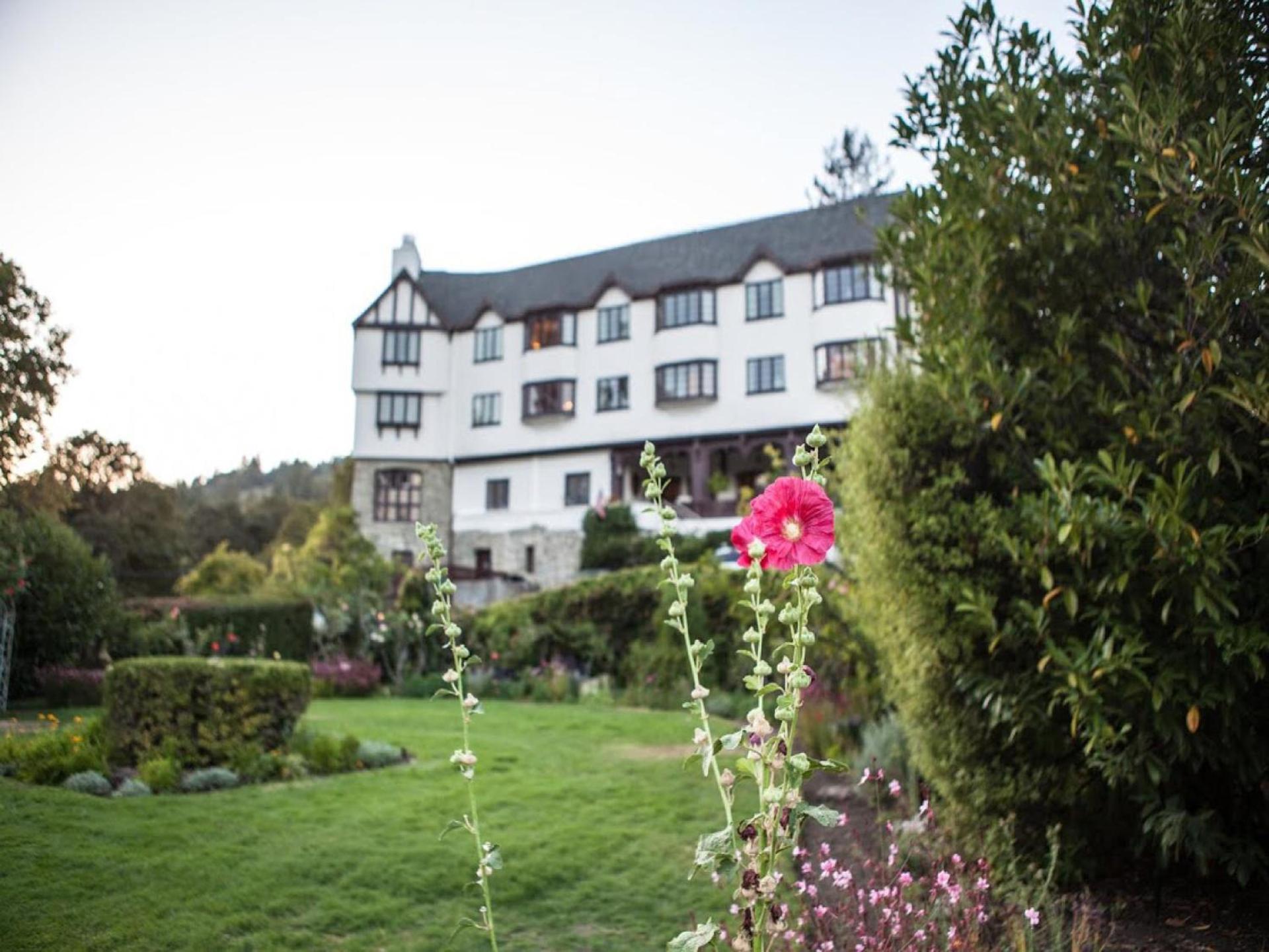 Benbow Historic Inn photo 30