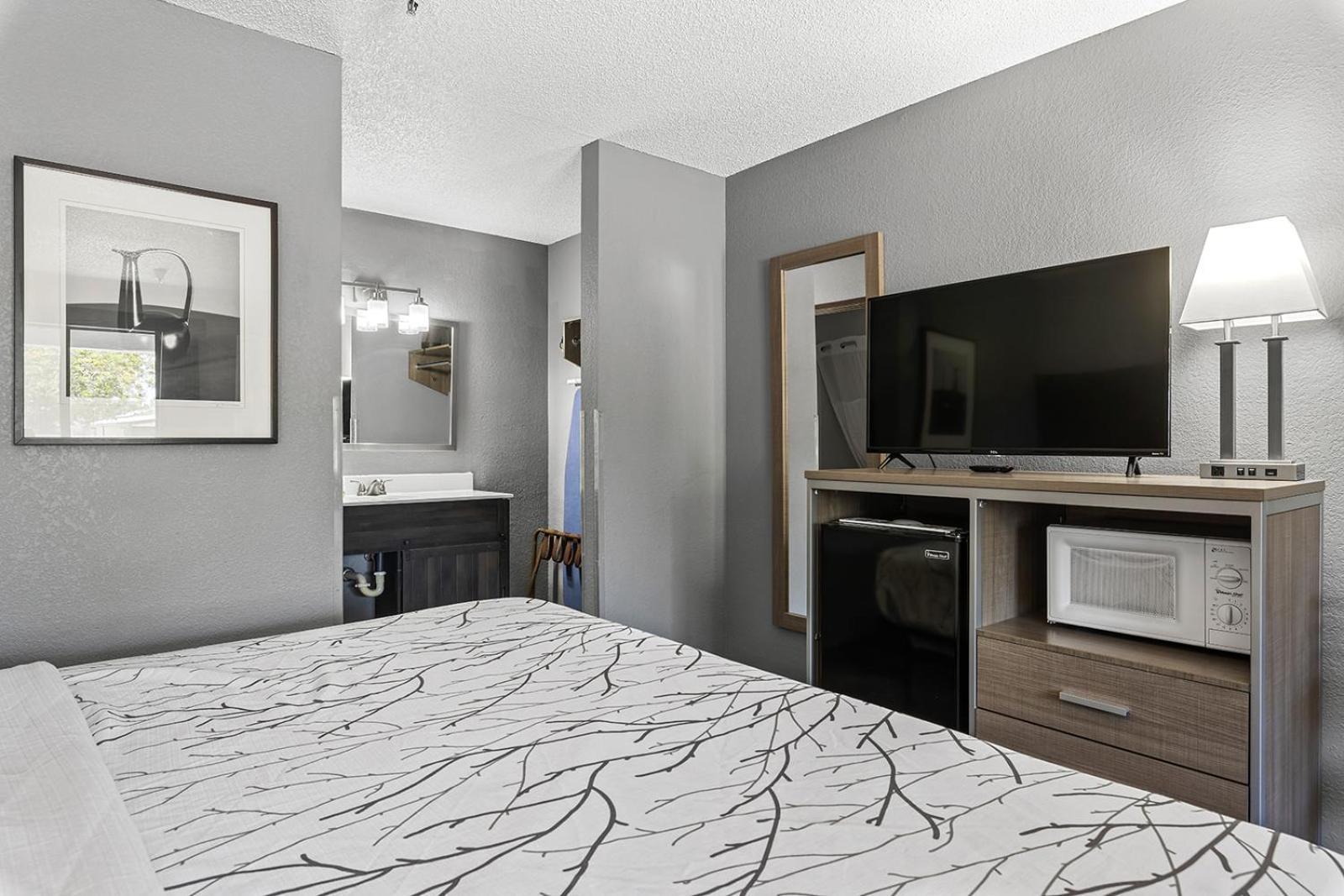 GreenTree Inn Prescott Valley photo 24