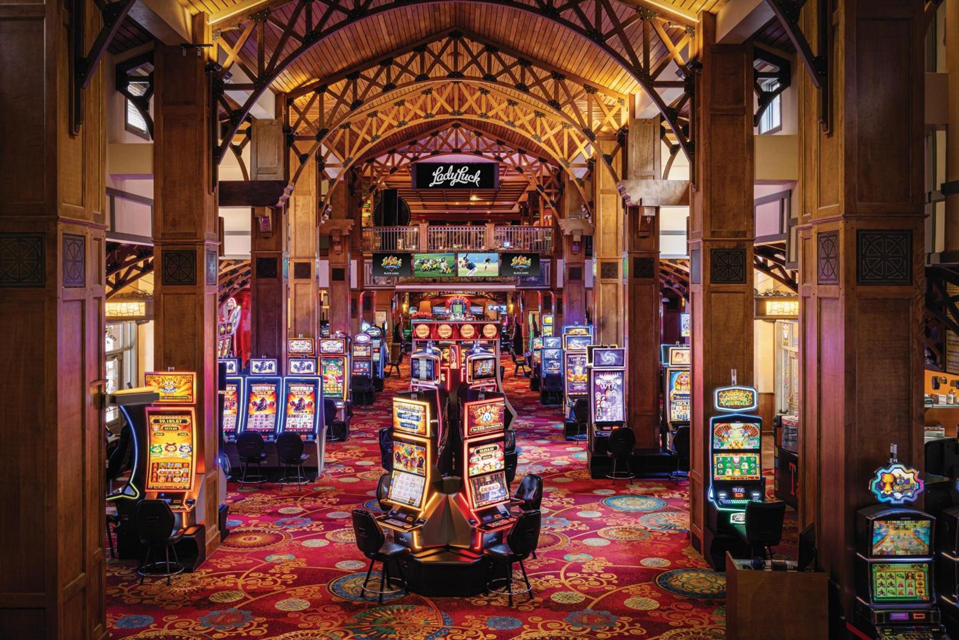 Lady Luck Casino Black Hawk - A Caesars Rewards Destination photo 18