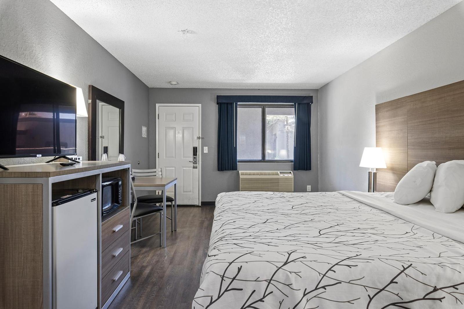 GreenTree Inn Prescott Valley photo 36